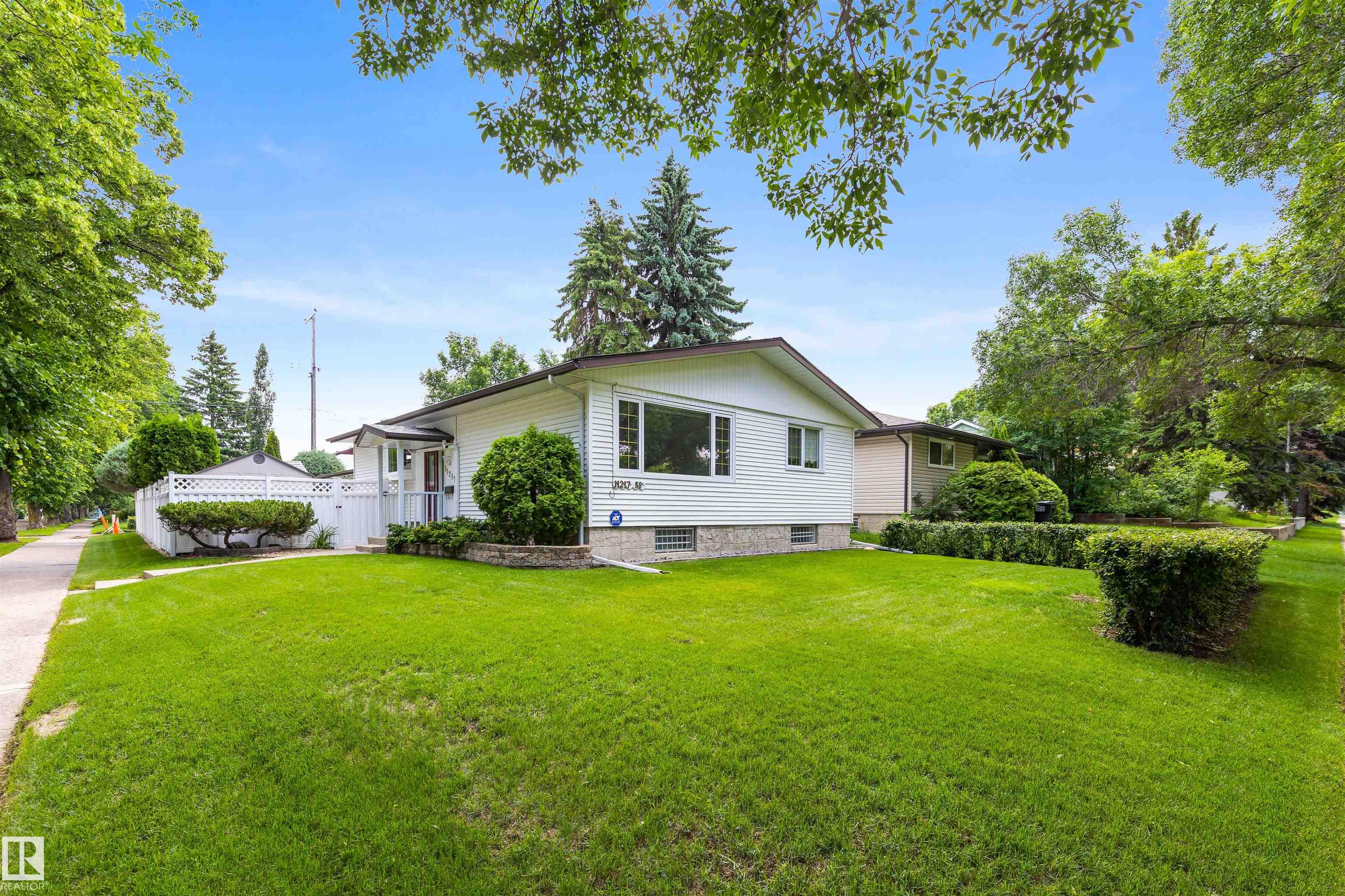 11217 38 Street NW, Beverly Heights, Edmonton