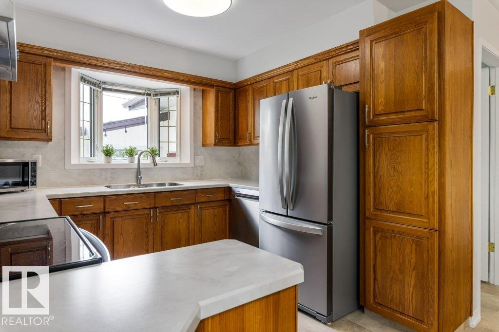 Photo 12 at 11217 38 Street NW, Beverly Heights, Edmonton