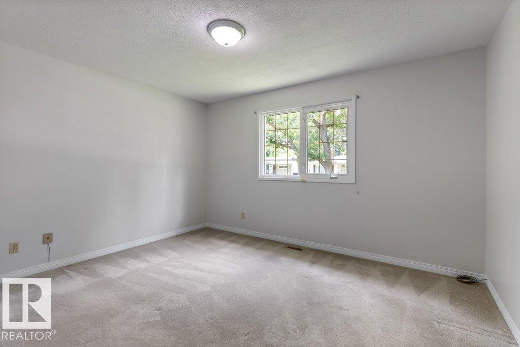 Photo 20 at 11217 38 Street NW, Beverly Heights, Edmonton