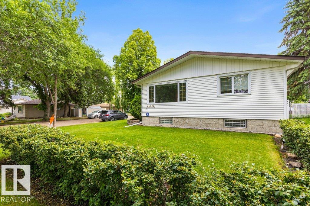 11217 38 Street NW, Beverly Heights, Edmonton