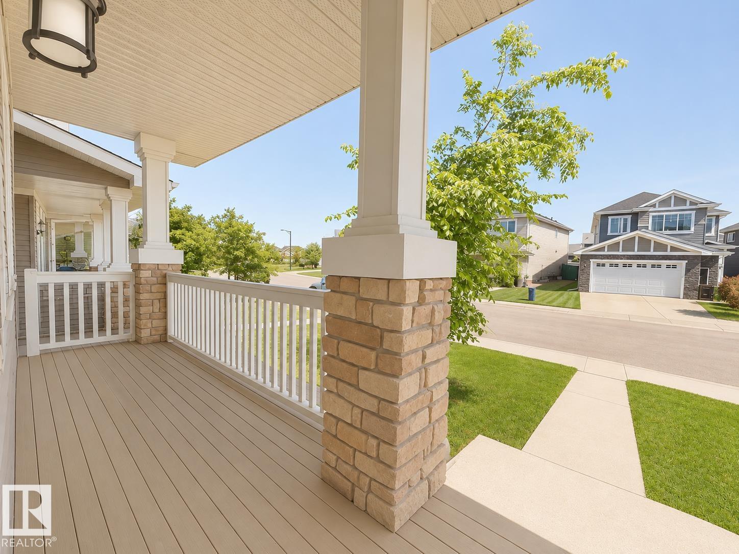 16464 15 Avenue SW, Glenridding Heights, Edmonton