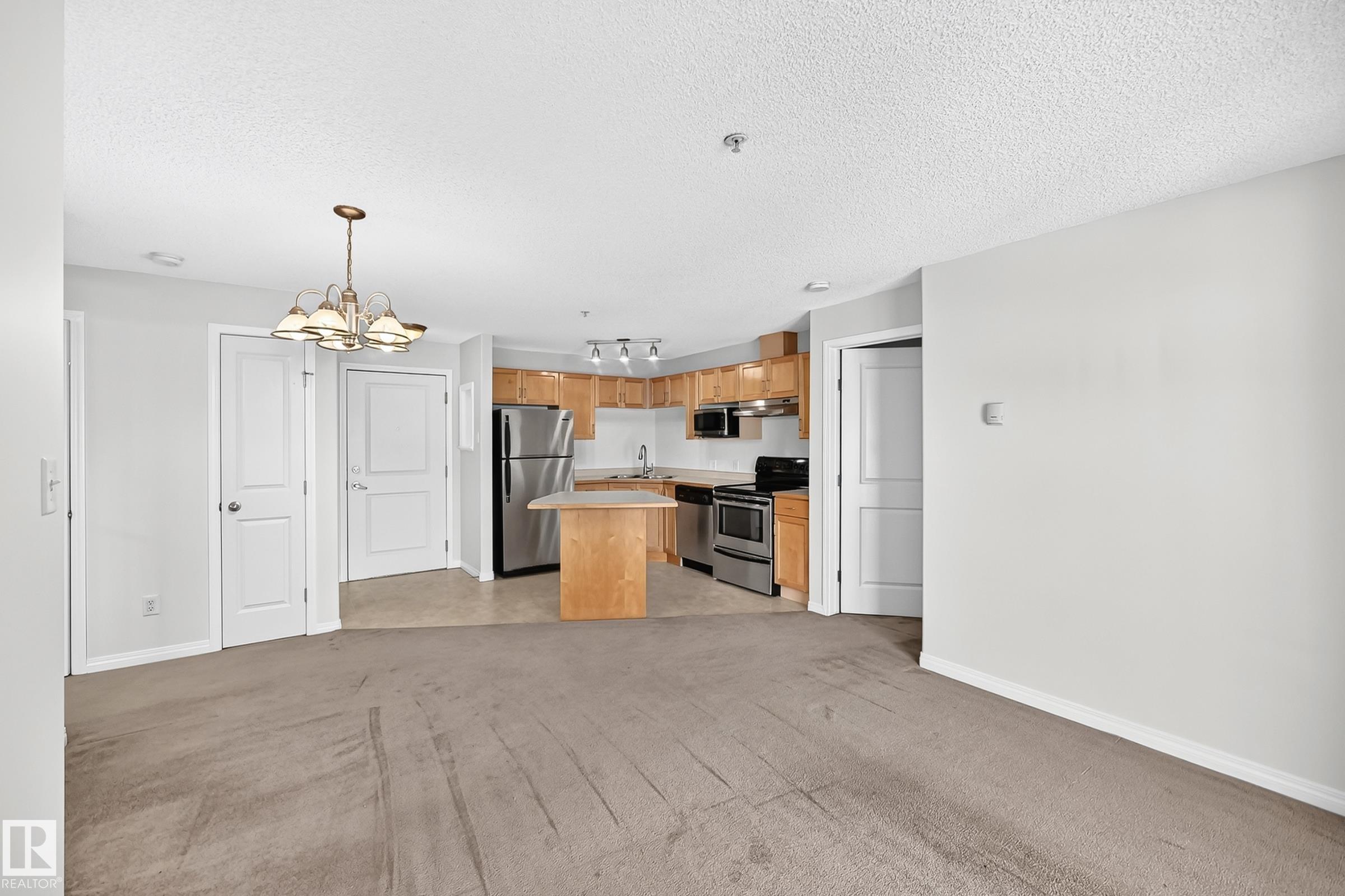 Photo 15 at 221 - 11325 83 Street NW, Parkdale, Edmonton