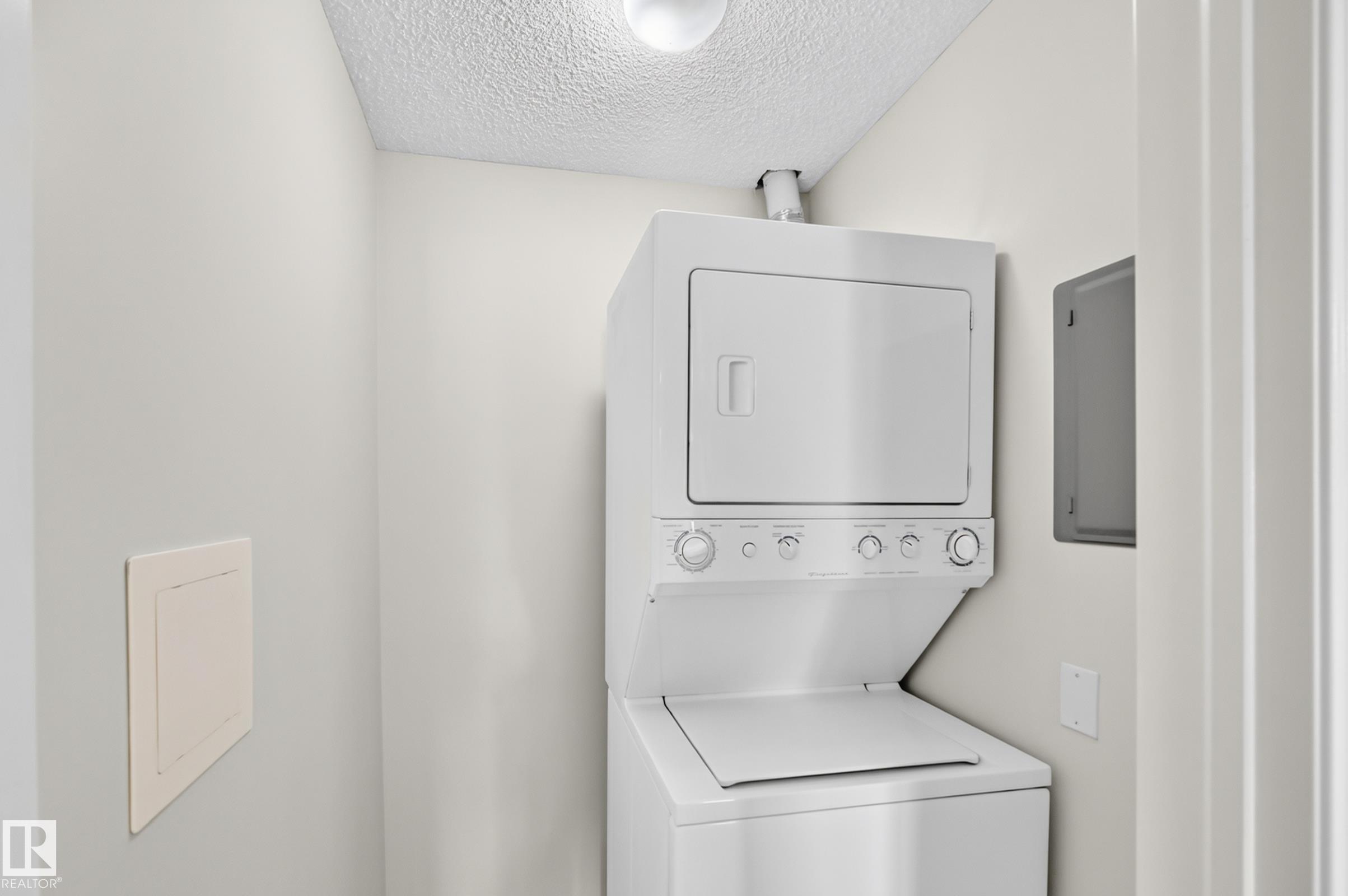 Photo 35 at 221 - 11325 83 Street NW, Parkdale, Edmonton