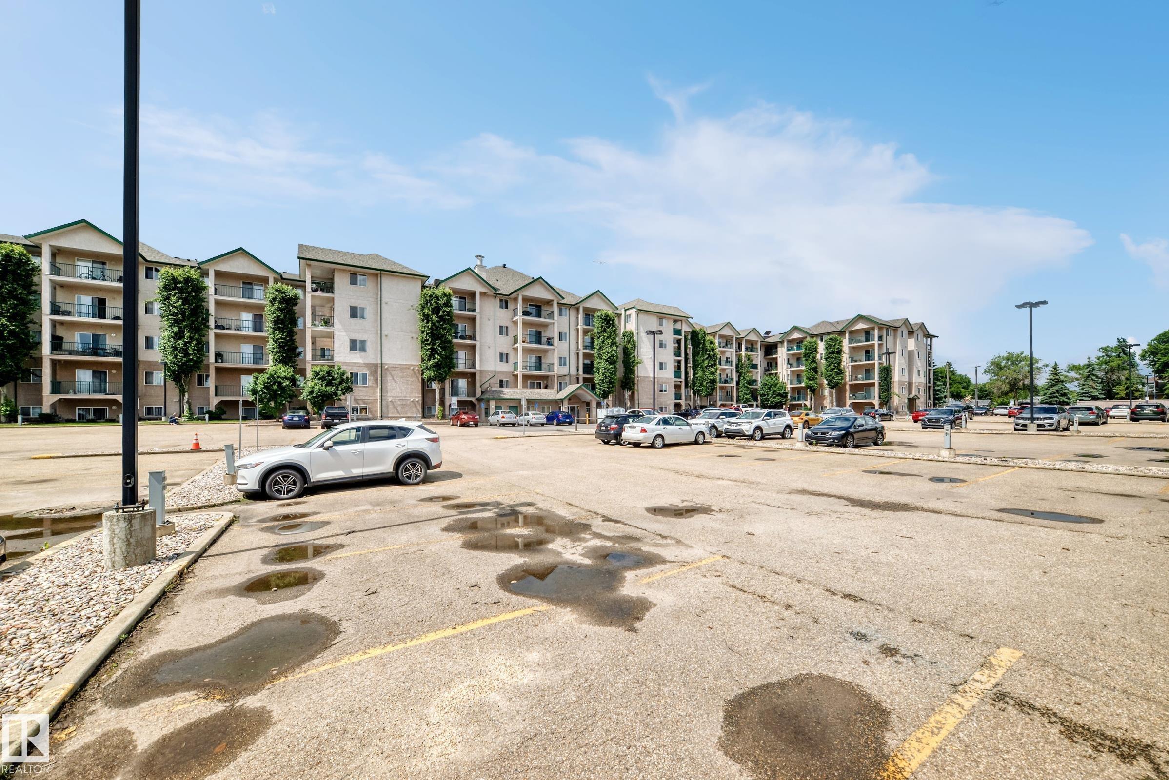 Photo 43 at 221 - 11325 83 Street NW, Parkdale, Edmonton