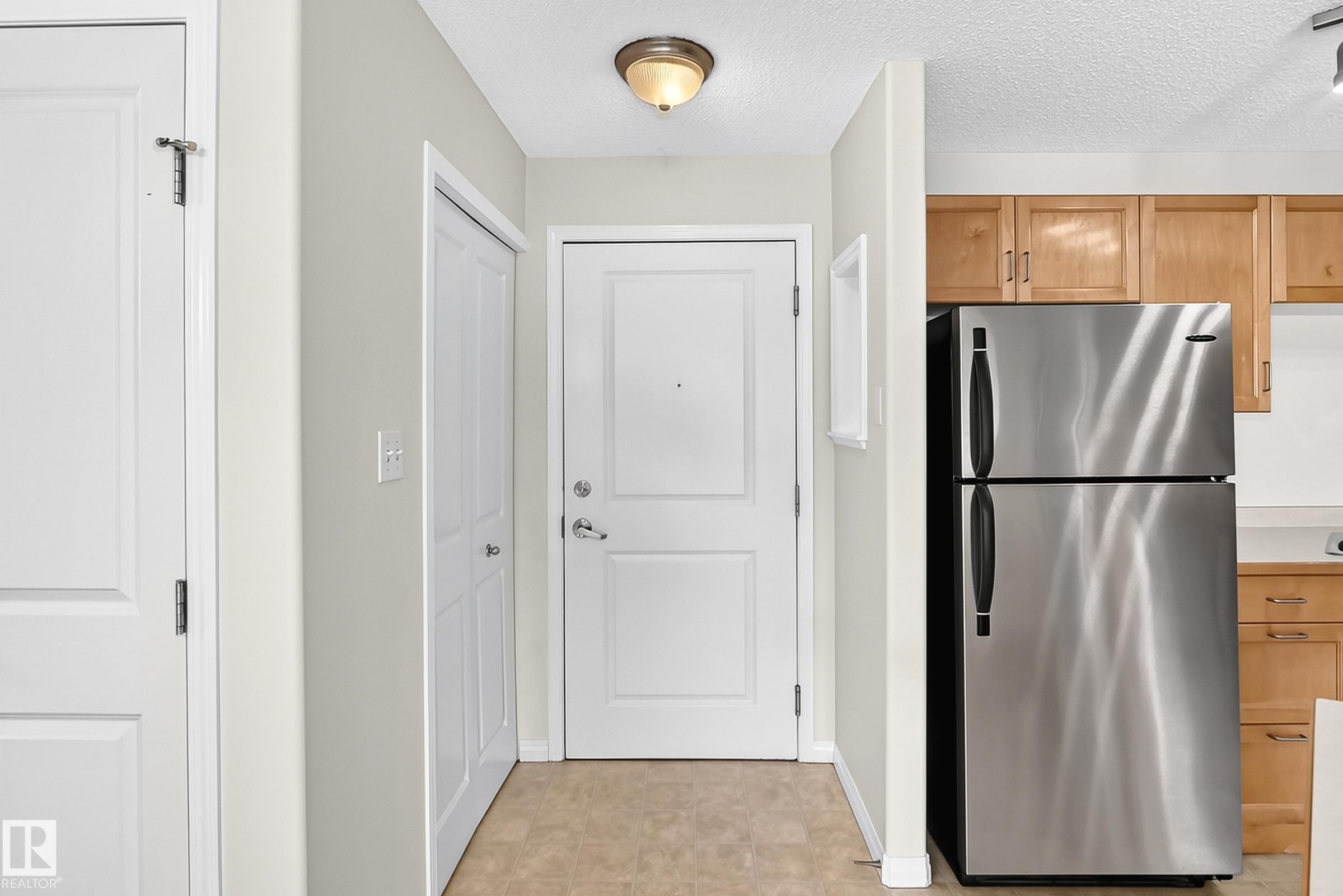 Photo 10 at 221 - 11325 83 Street NW, Parkdale, Edmonton