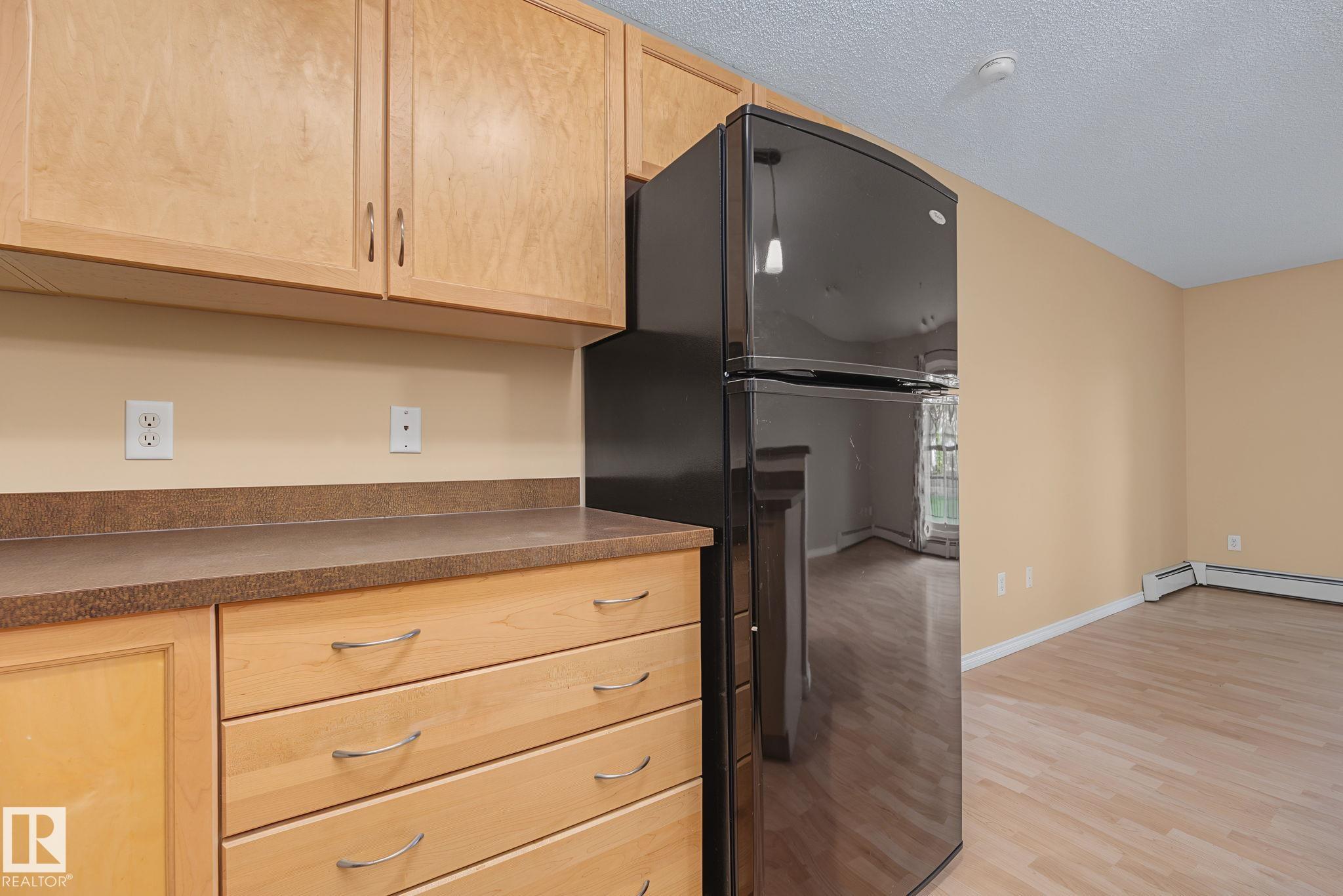 Photo 12 at 102 - 646 Mcallister Loop SW, Macewan, Edmonton