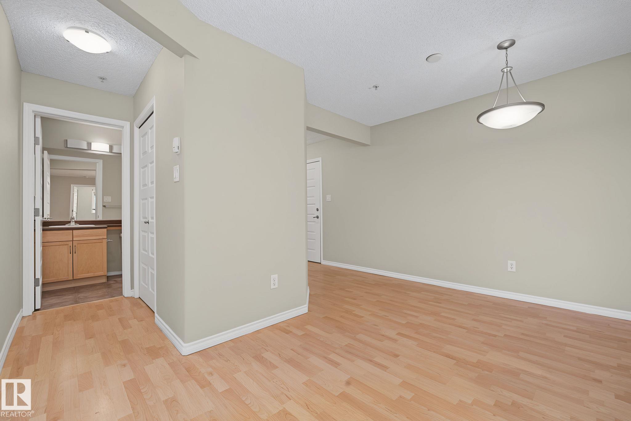 102 - 646 Mcallister Loop SW, Macewan, Edmonton