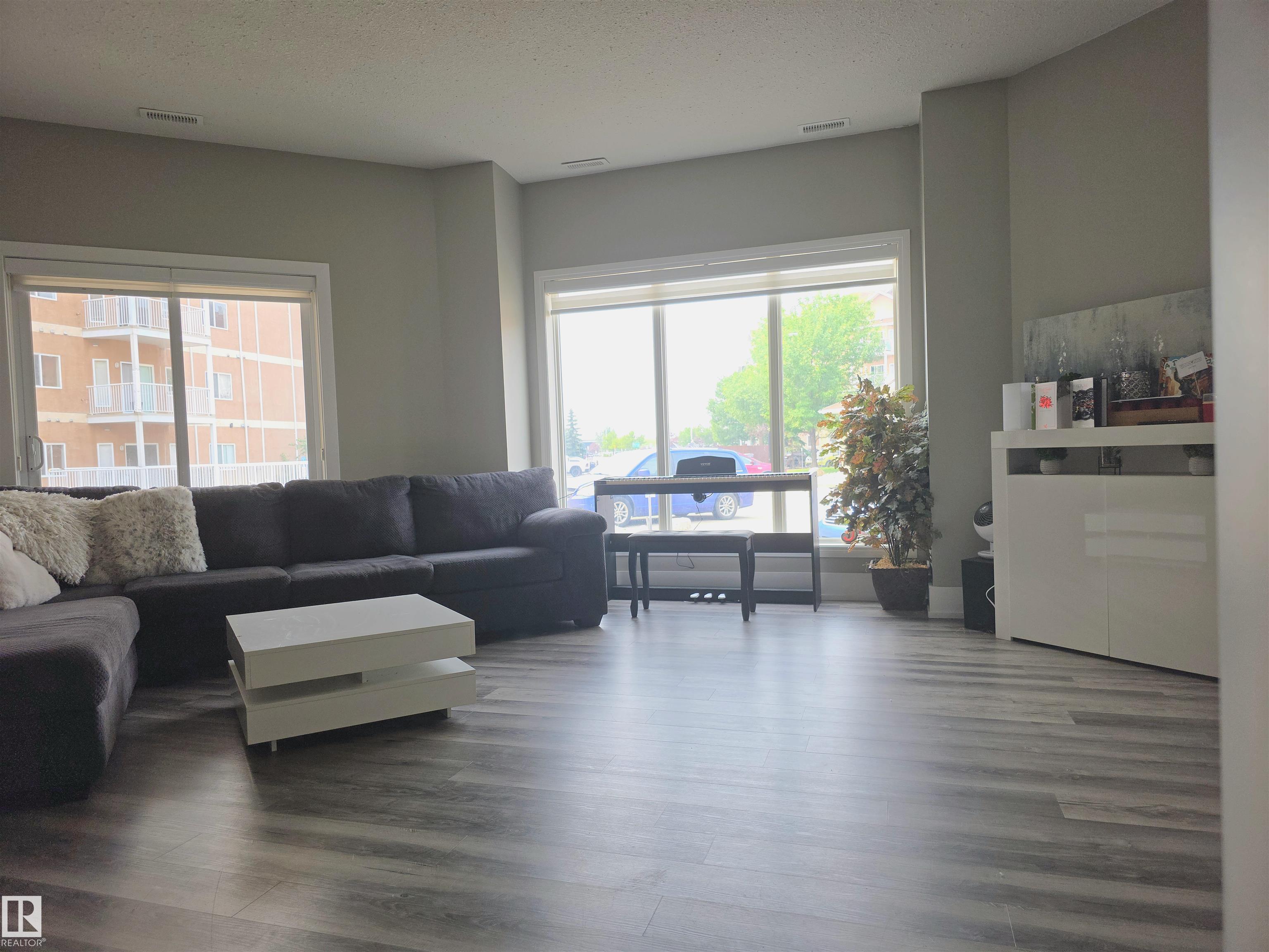 104 - 4312 139 Avenue NW, Clareview Town Centre, Edmonton