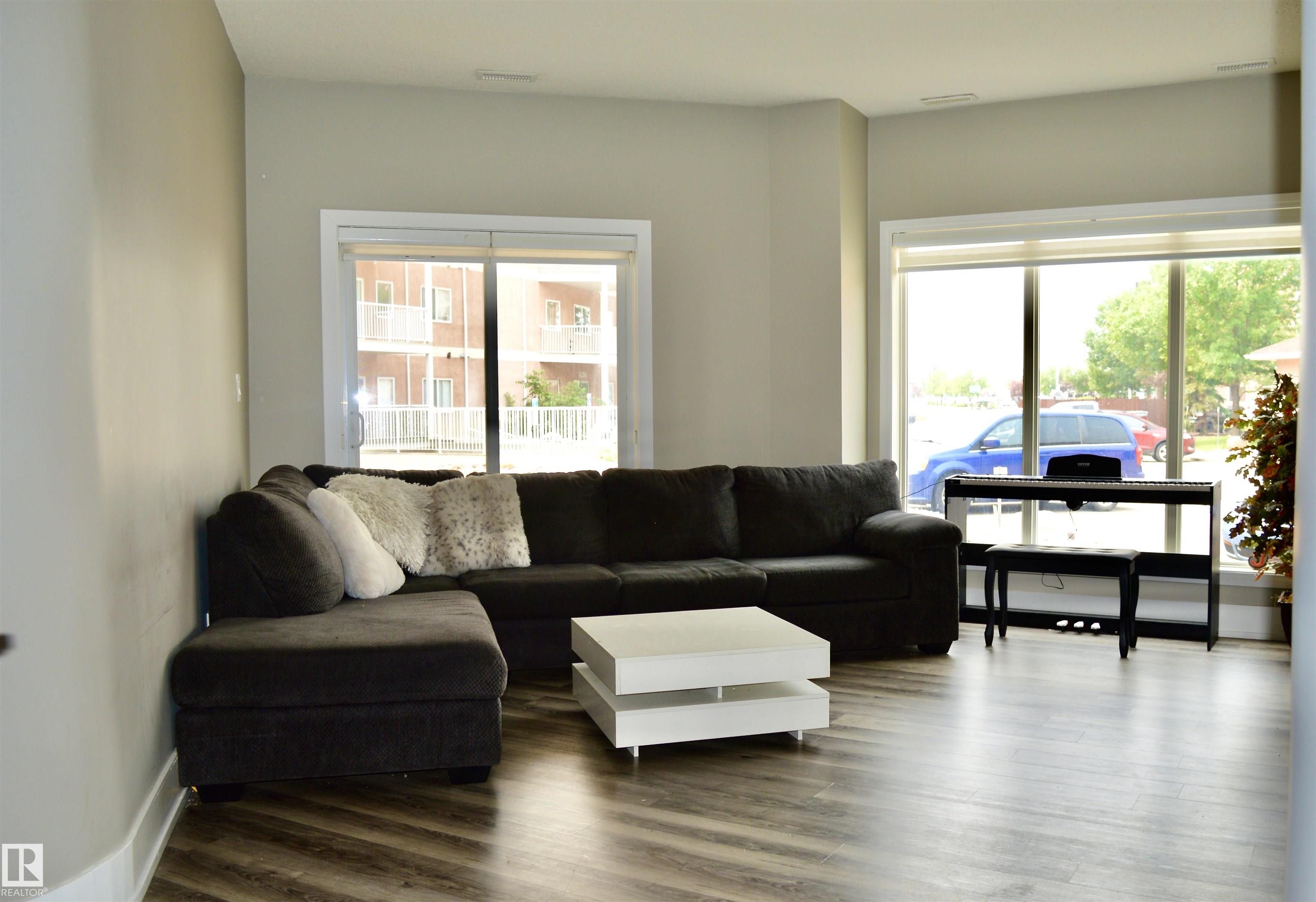 104 - 4312 139 Avenue NW, Clareview Town Centre, Edmonton