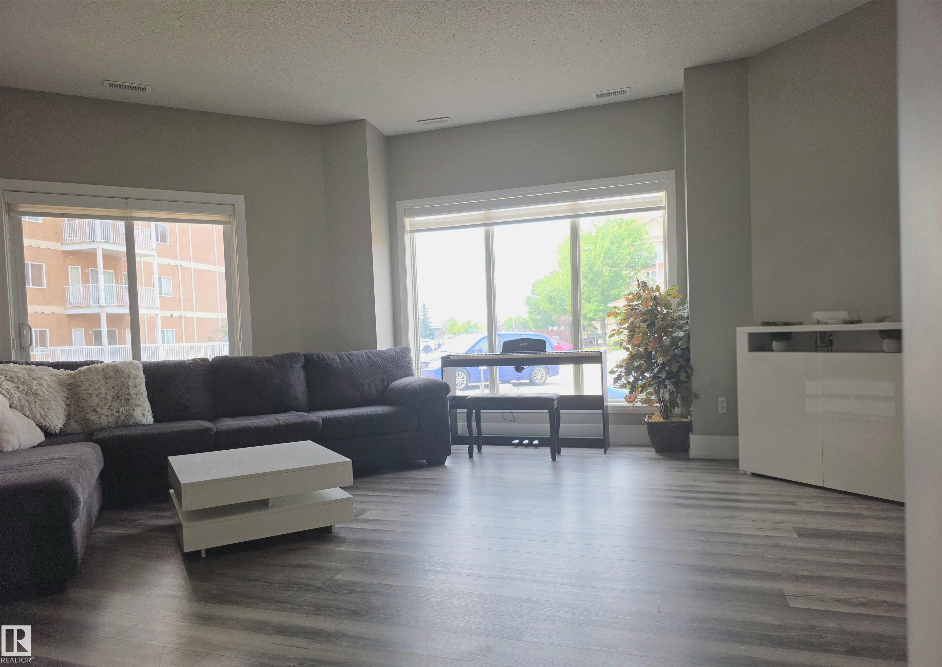 104 - 4312 139 Avenue NW, Clareview Town Centre, Edmonton