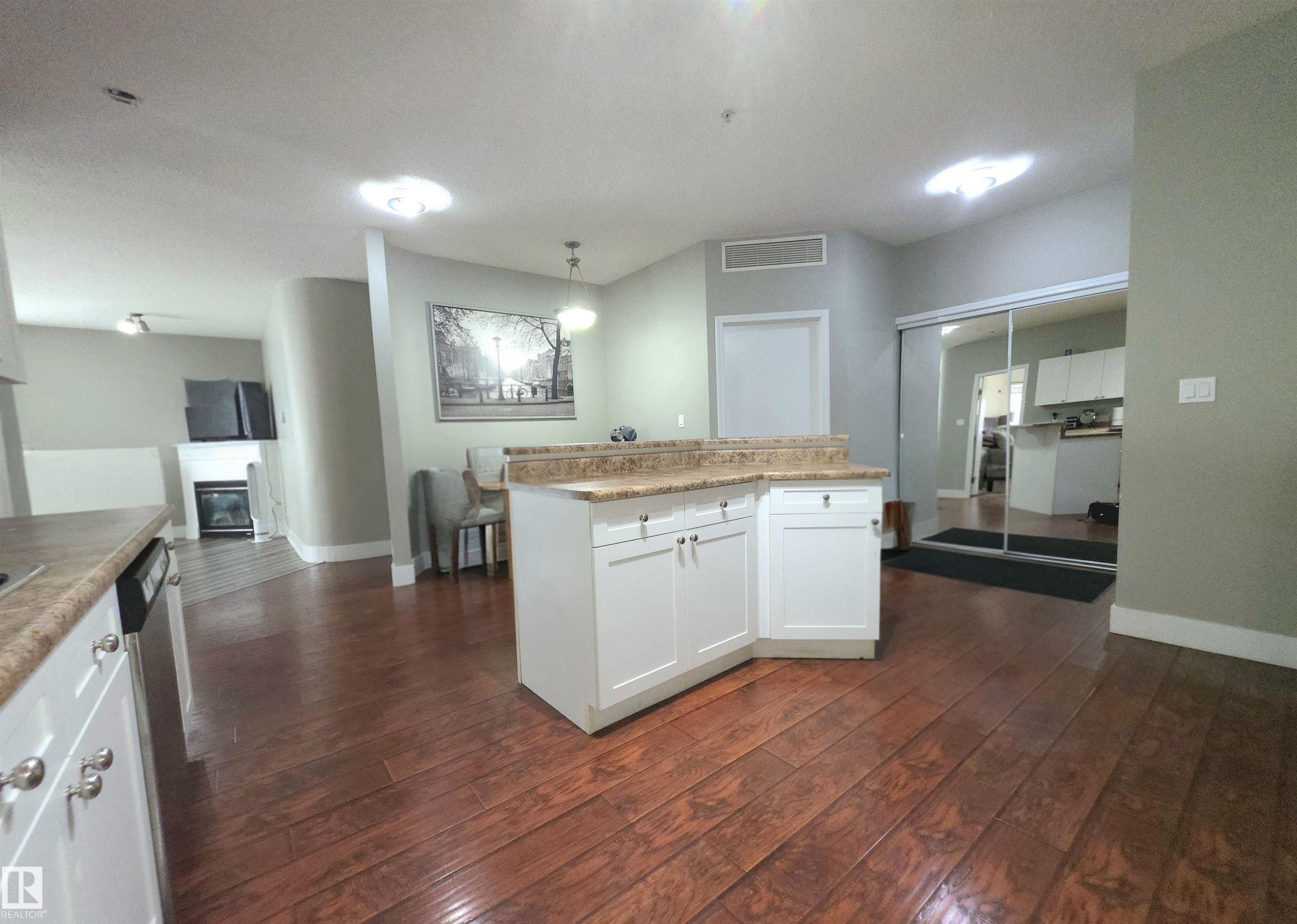 Photo 8 at 104 - 4312 139 Avenue NW, Clareview Town Centre, Edmonton