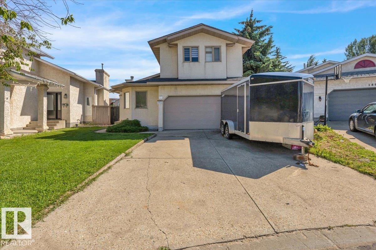 18911 58 Avenue NW, Jamieson Place, Edmonton