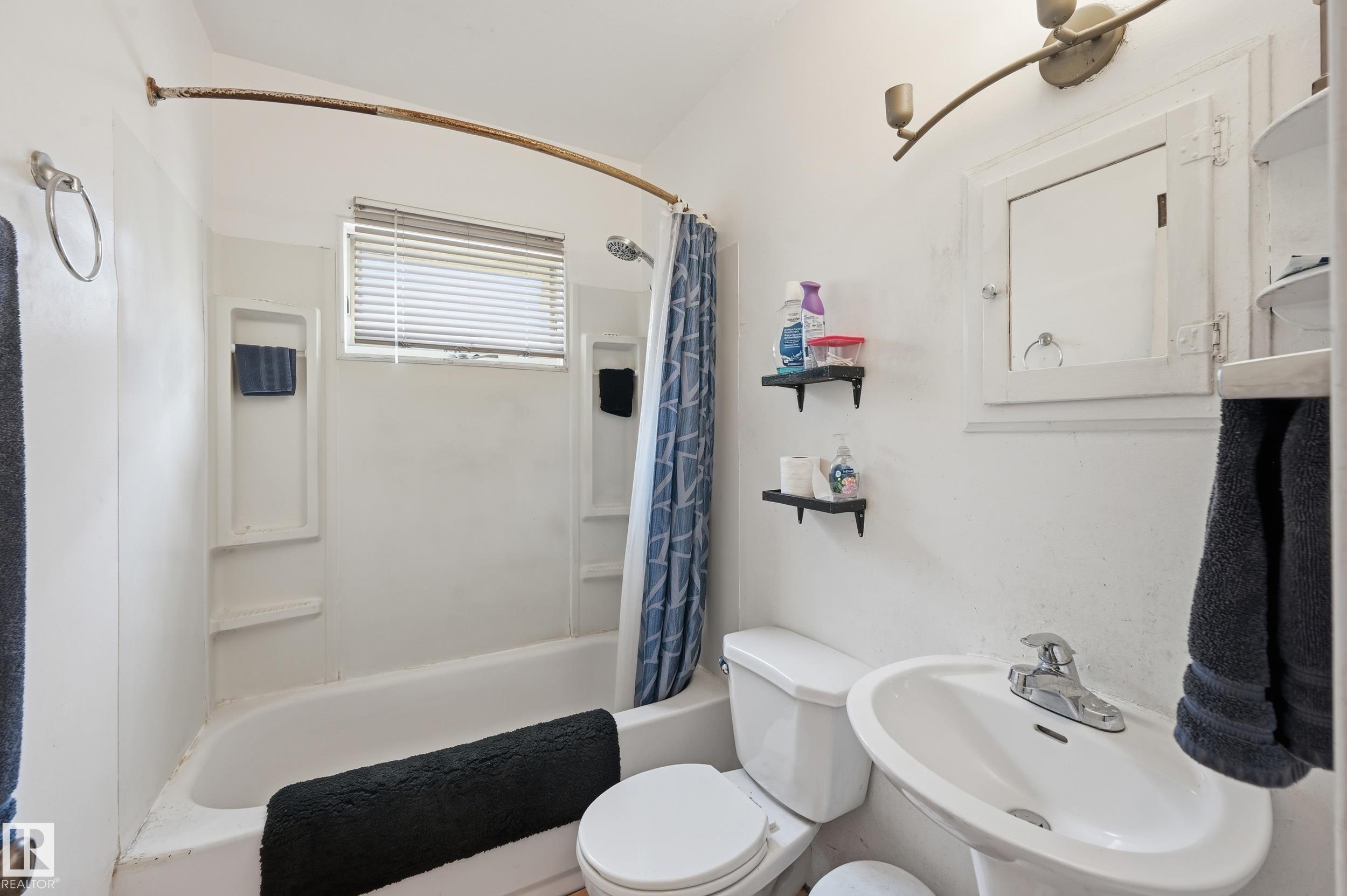 Photo 11 at 11325 101 Street NW, Spruce Avenue, Edmonton