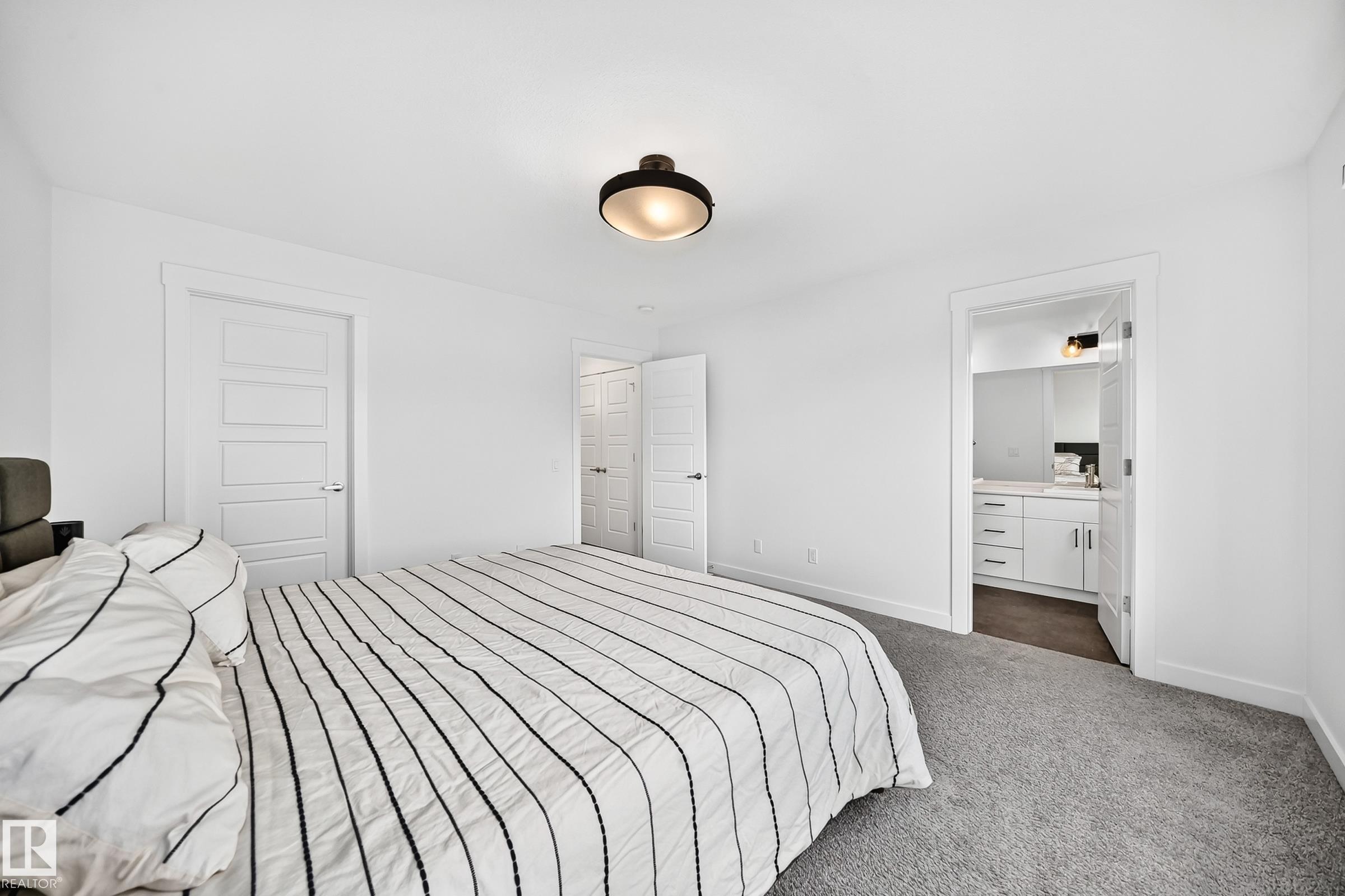 https://zimg.paragon.ice.com/ParagonImages/Property/PM/RAE/225410070/22/0/0/a1614050a4631510778c80f0d0fe2002/1/0df17b822aa2d8a8a7b4866e05c0fdb6/225410070-ebb64e7b-8fcd-4bba-9b42-745d51ef2d62.JPG