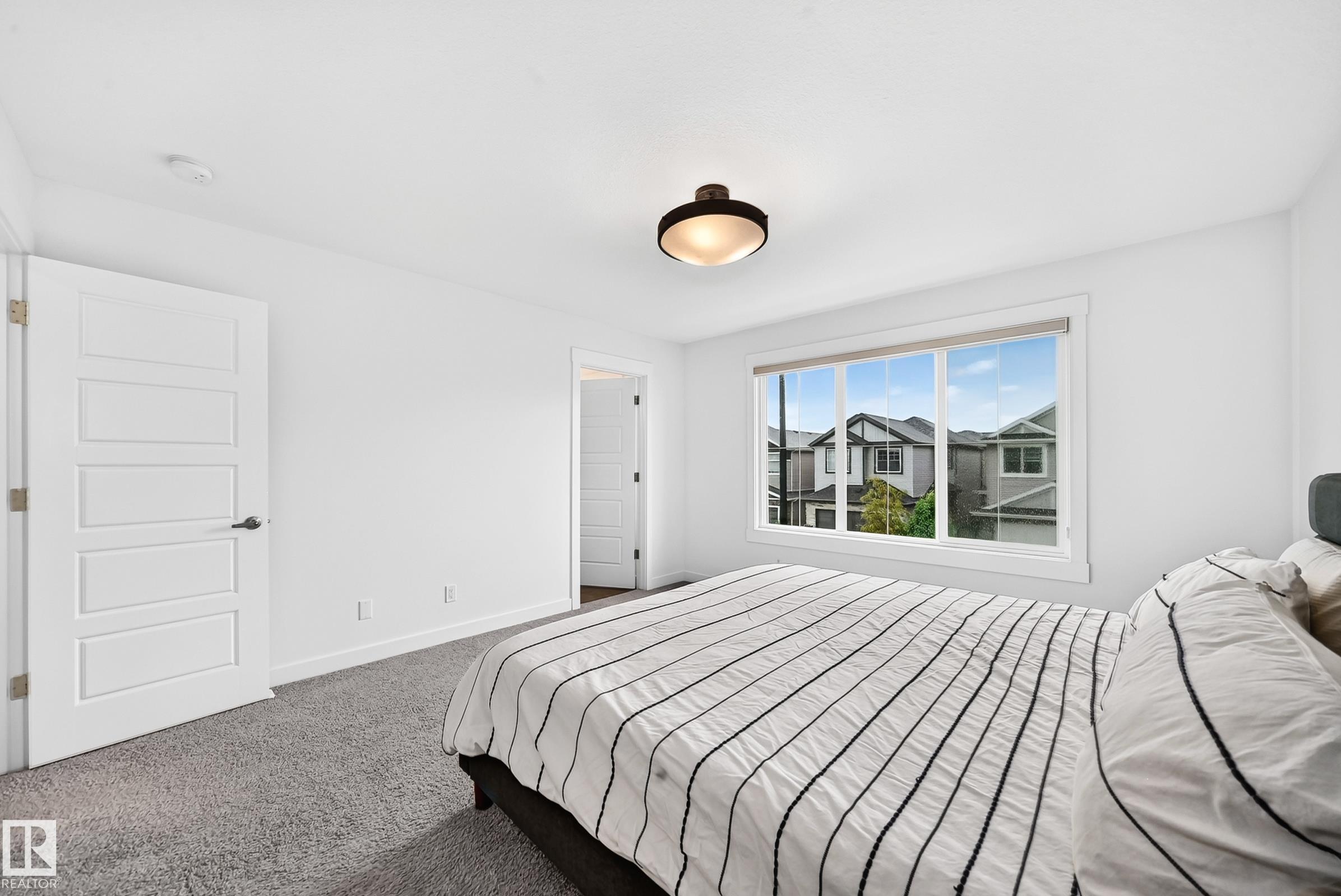 https://zimg.paragon.ice.com/ParagonImages/Property/PM/RAE/225410070/23/0/0/5dbb3c38deb33ead30e99eb60e50d26e/1/0df17b822aa2d8a8a7b4866e05c0fdb6/225410070-0fbe20e5-2503-43b7-87b6-ad1fb6afae7a.JPG