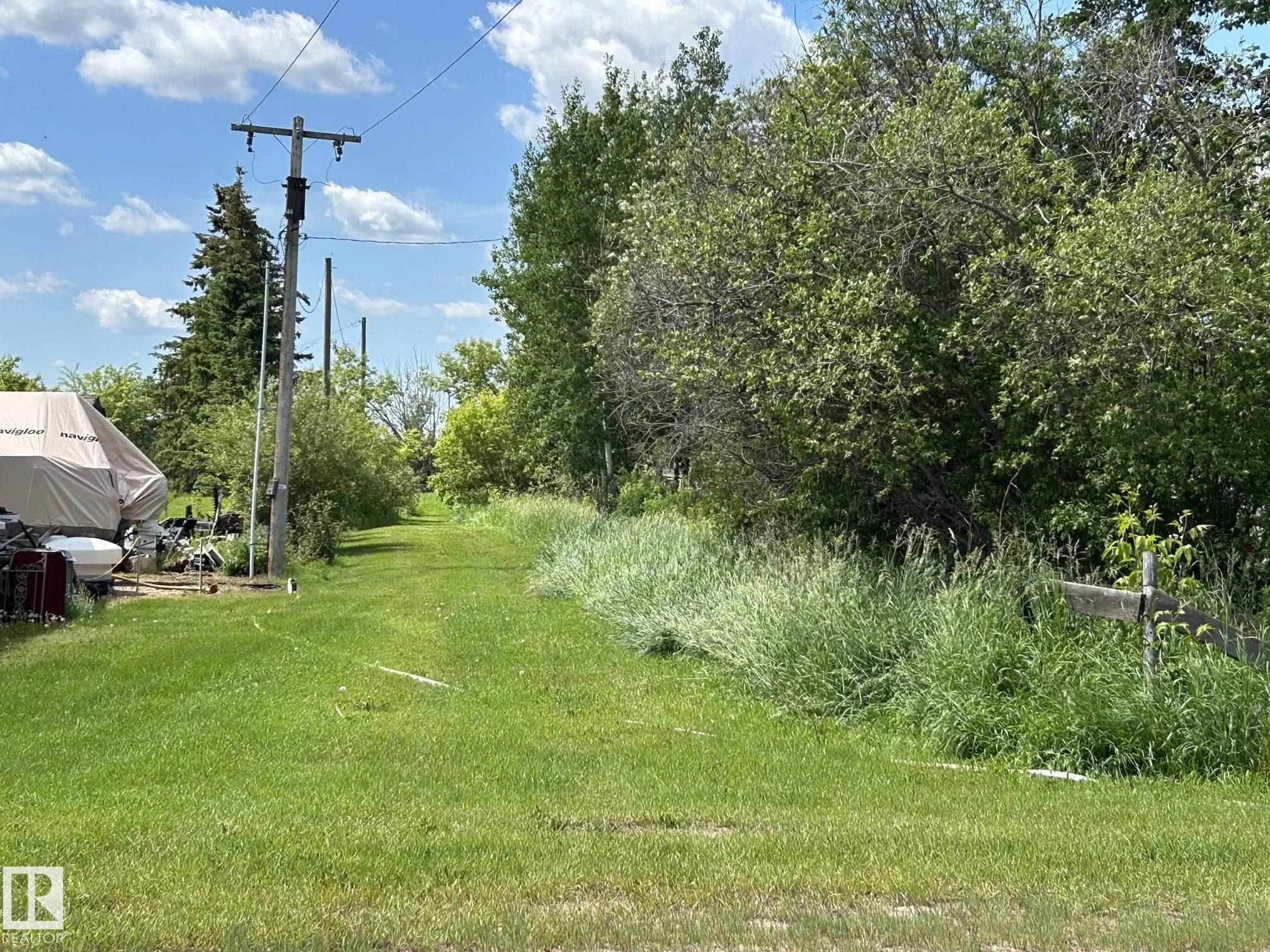 RR 205 Hwy 28