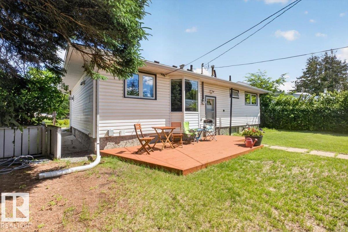 Photo 44 at 10736 48 Street NW, Capilano, Edmonton