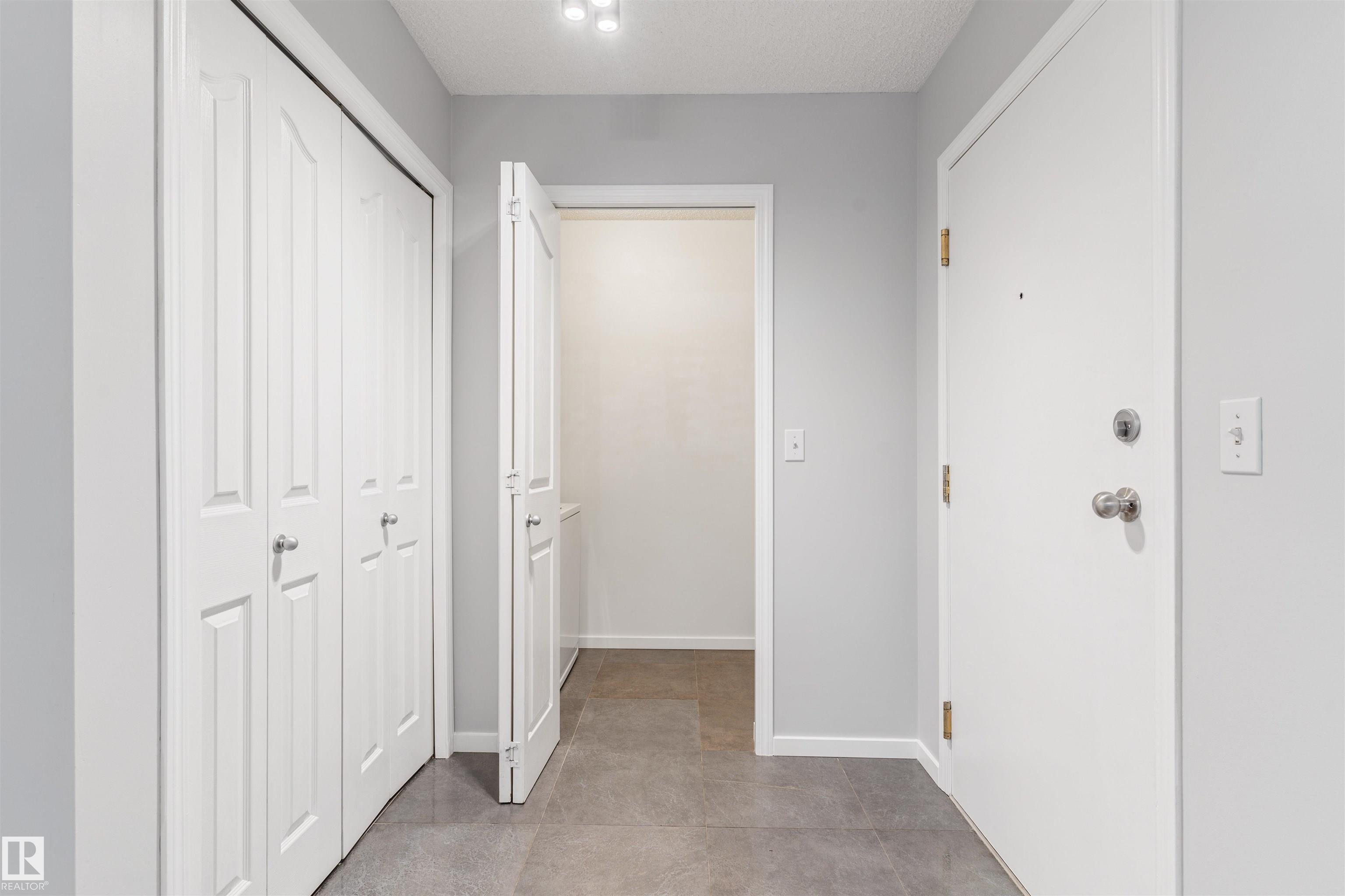 112 - 11214 80 Street NW, Cromdale, Edmonton