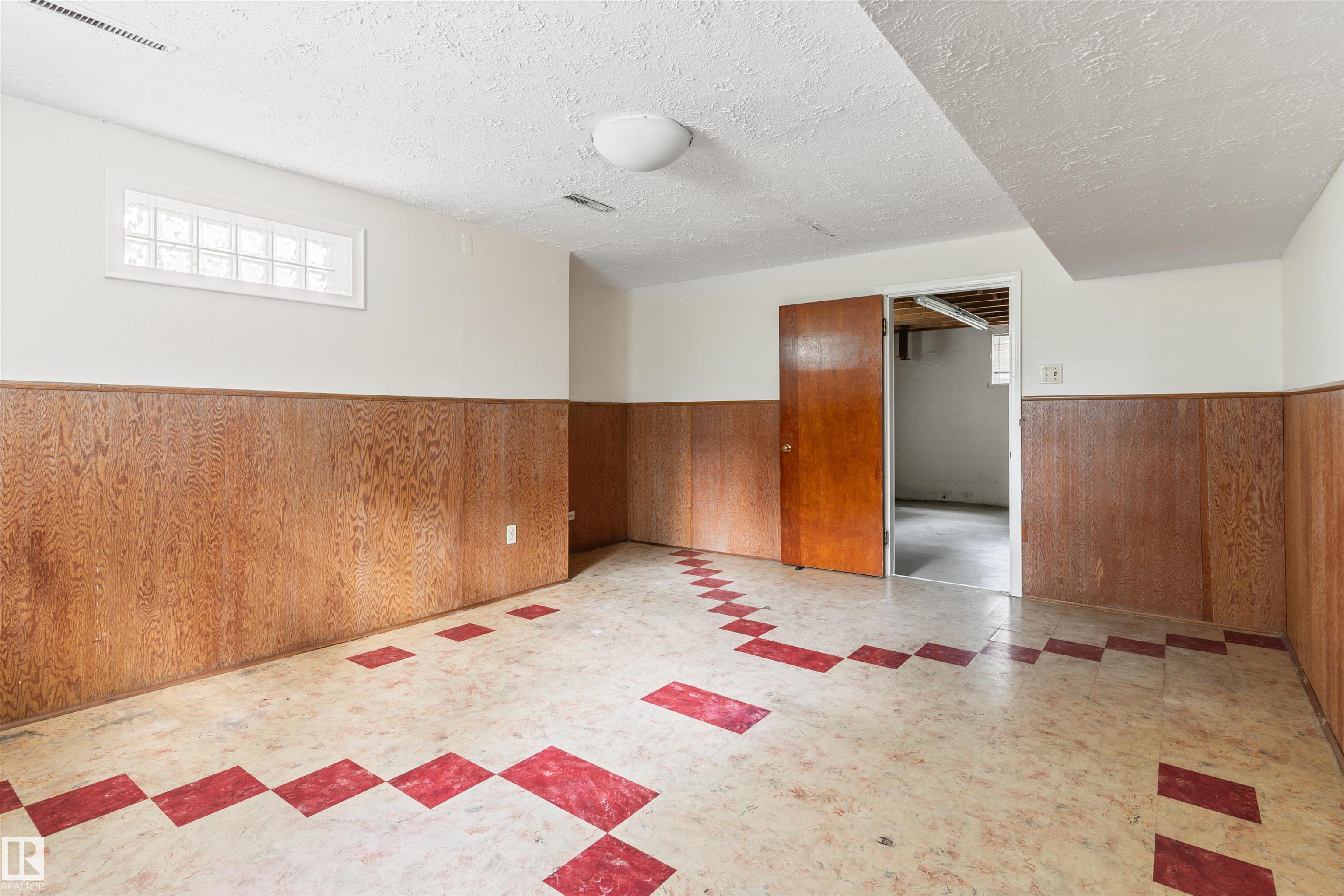 Photo 28 at 10215 138 Street NW, Glenora, Edmonton
