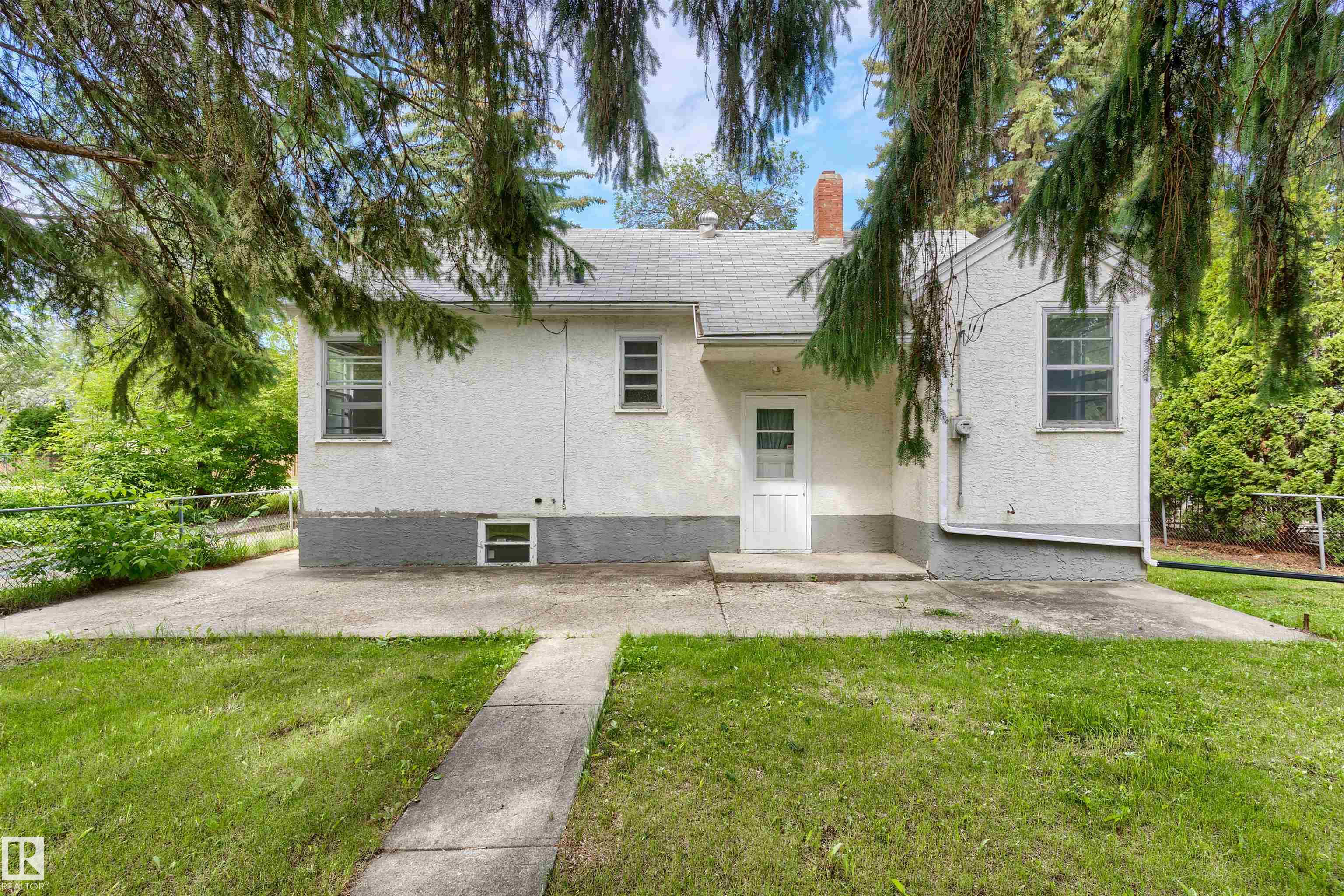 Photo 40 at 10215 138 Street NW, Glenora, Edmonton