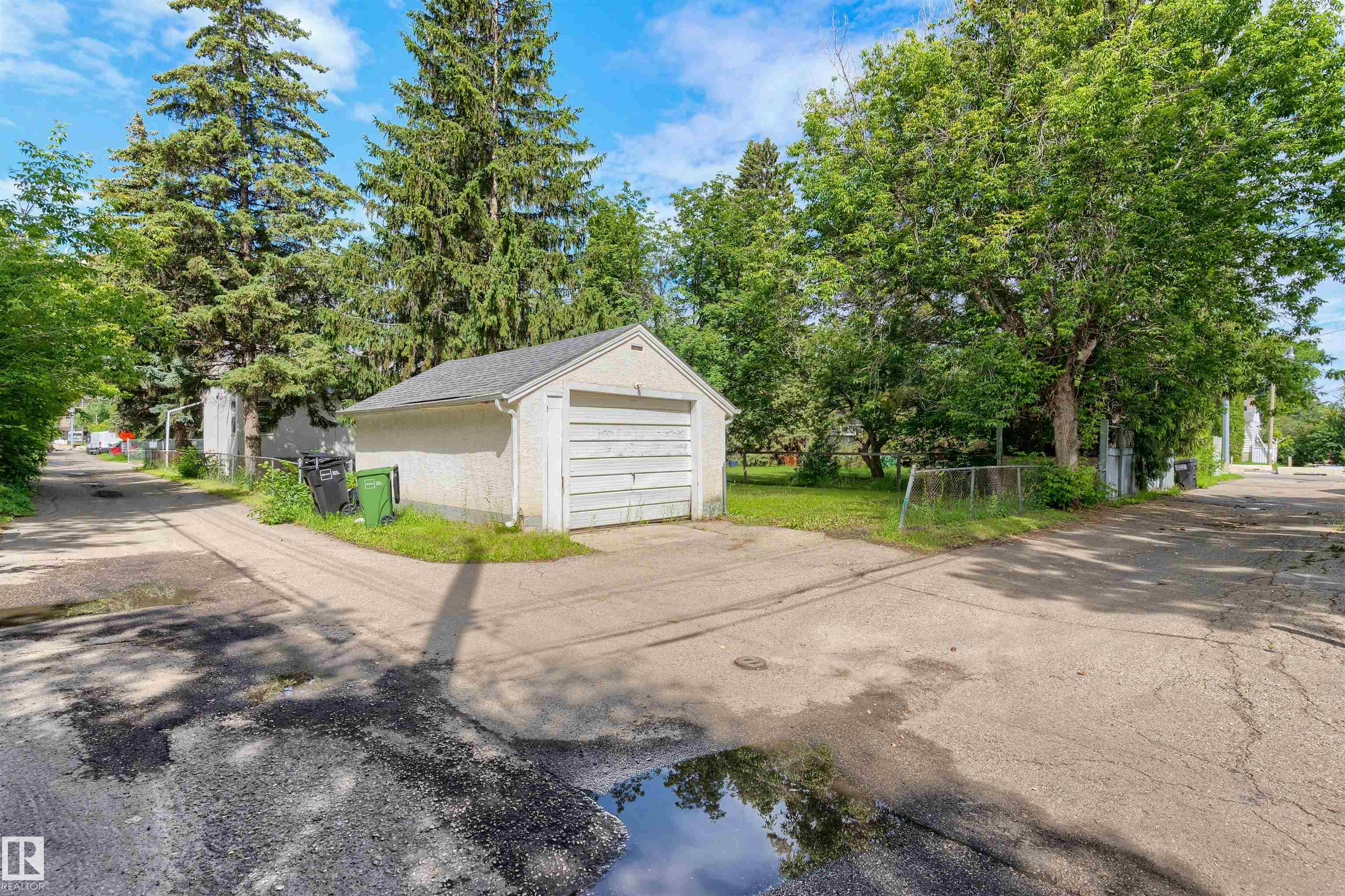 Photo 41 at 10215 138 Street NW, Glenora, Edmonton