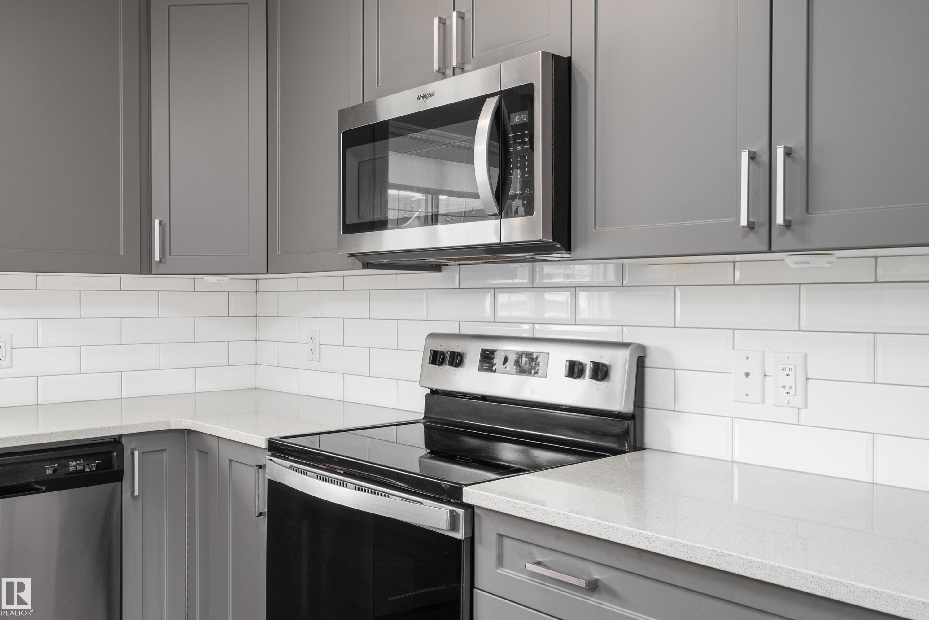 Photo 11 at 15 - 20 Augustine Crescent, Aspen Trails, Sherwood Park