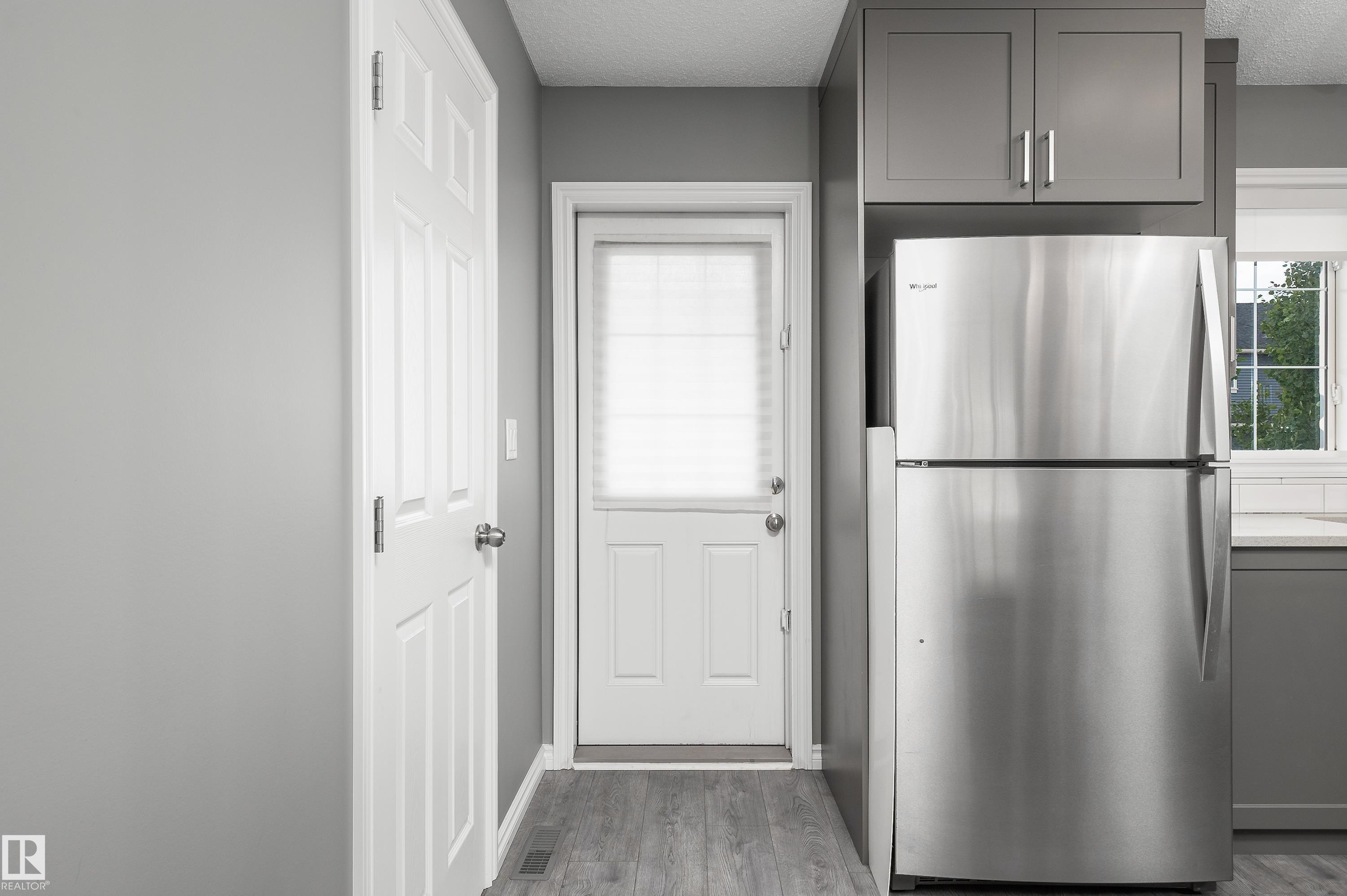 Photo 14 at 15 - 20 Augustine Crescent, Aspen Trails, Sherwood Park