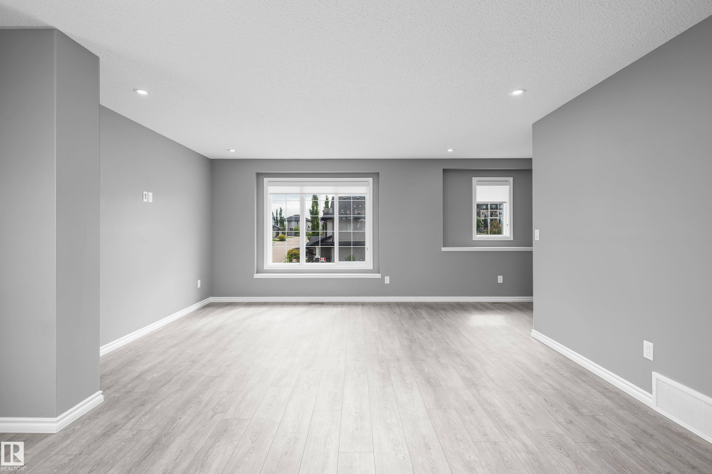 Photo 21 at 15 - 20 Augustine Crescent, Aspen Trails, Sherwood Park