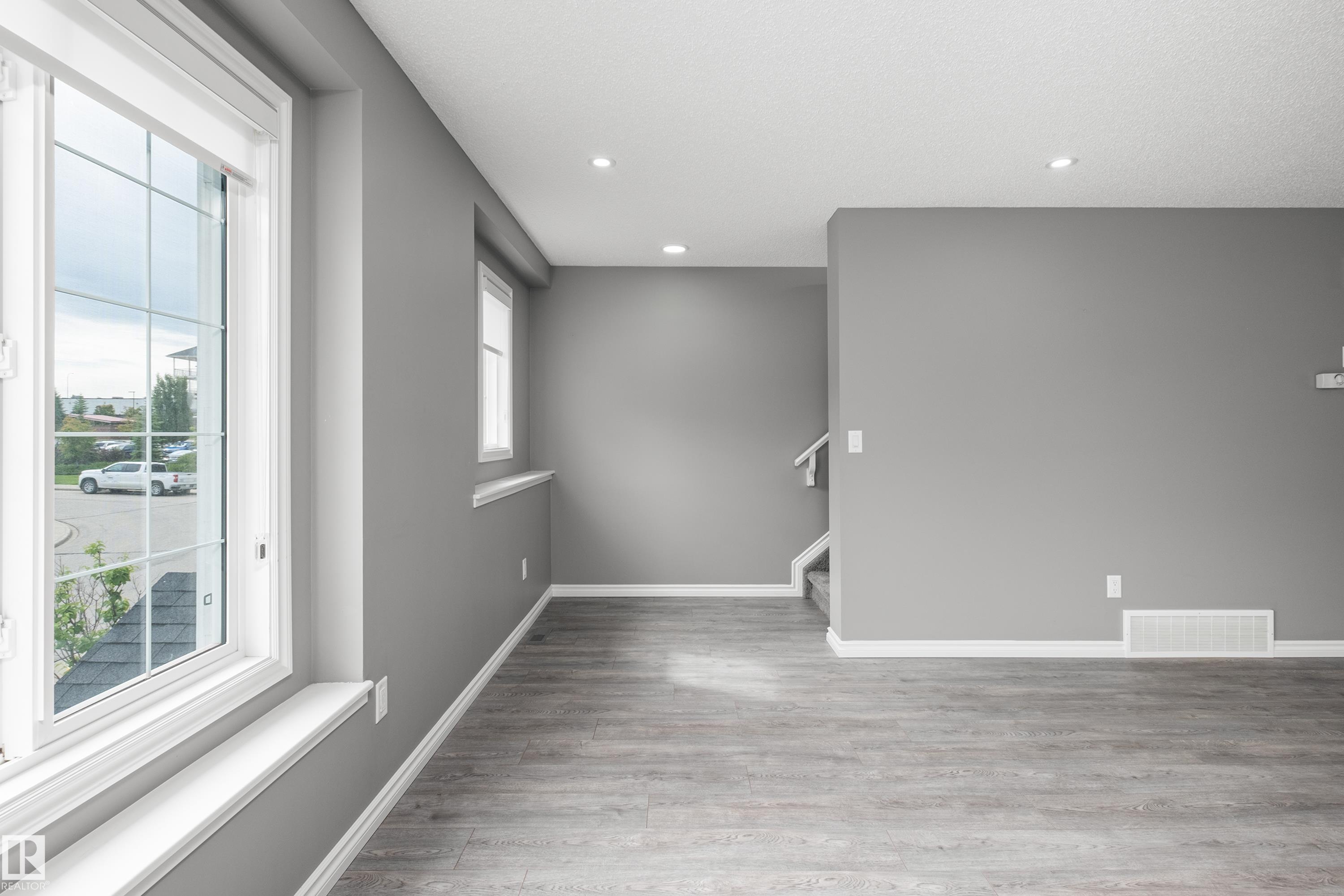 Photo 22 at 15 - 20 Augustine Crescent, Aspen Trails, Sherwood Park