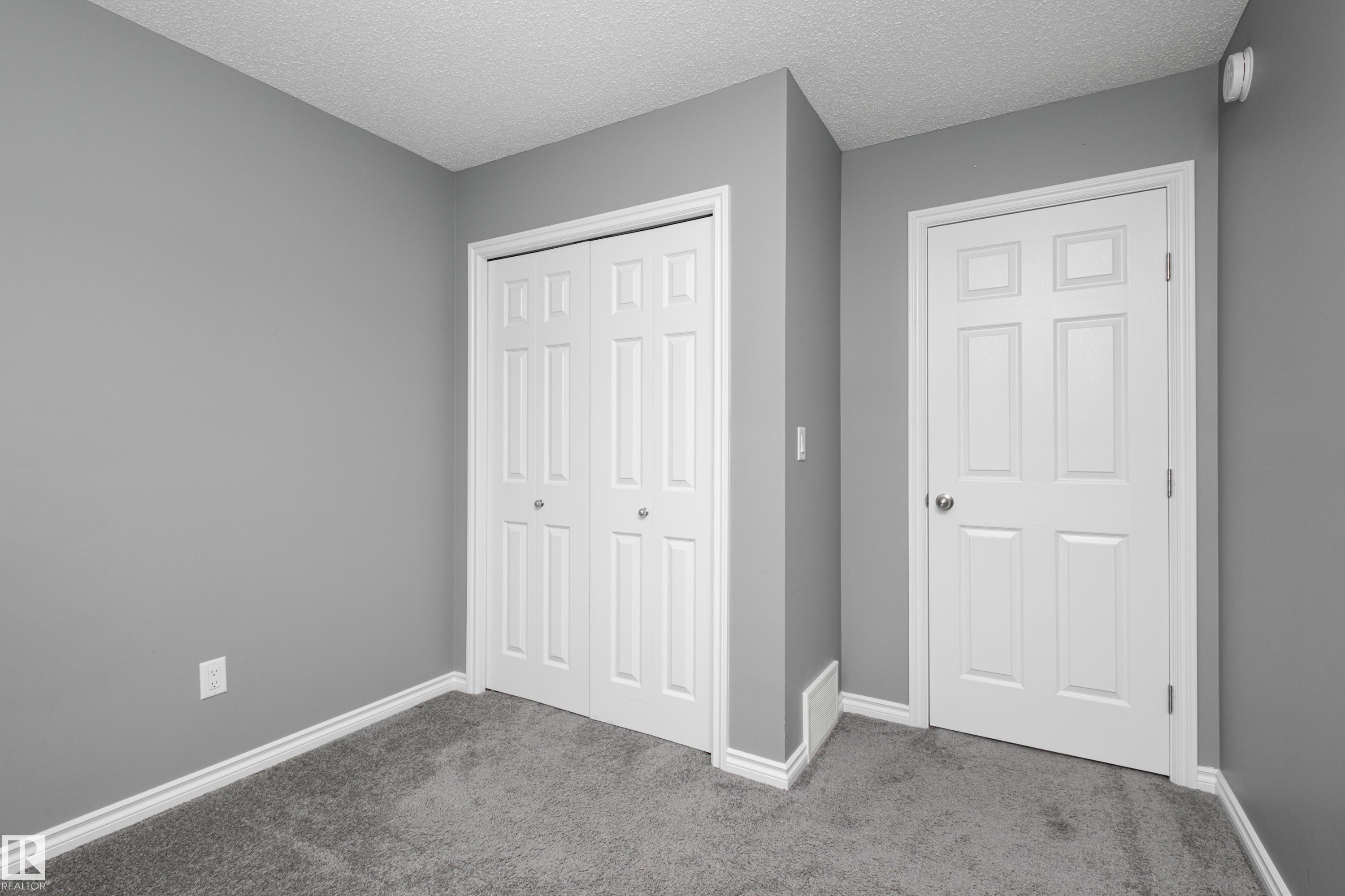 Photo 32 at 15 - 20 Augustine Crescent, Aspen Trails, Sherwood Park