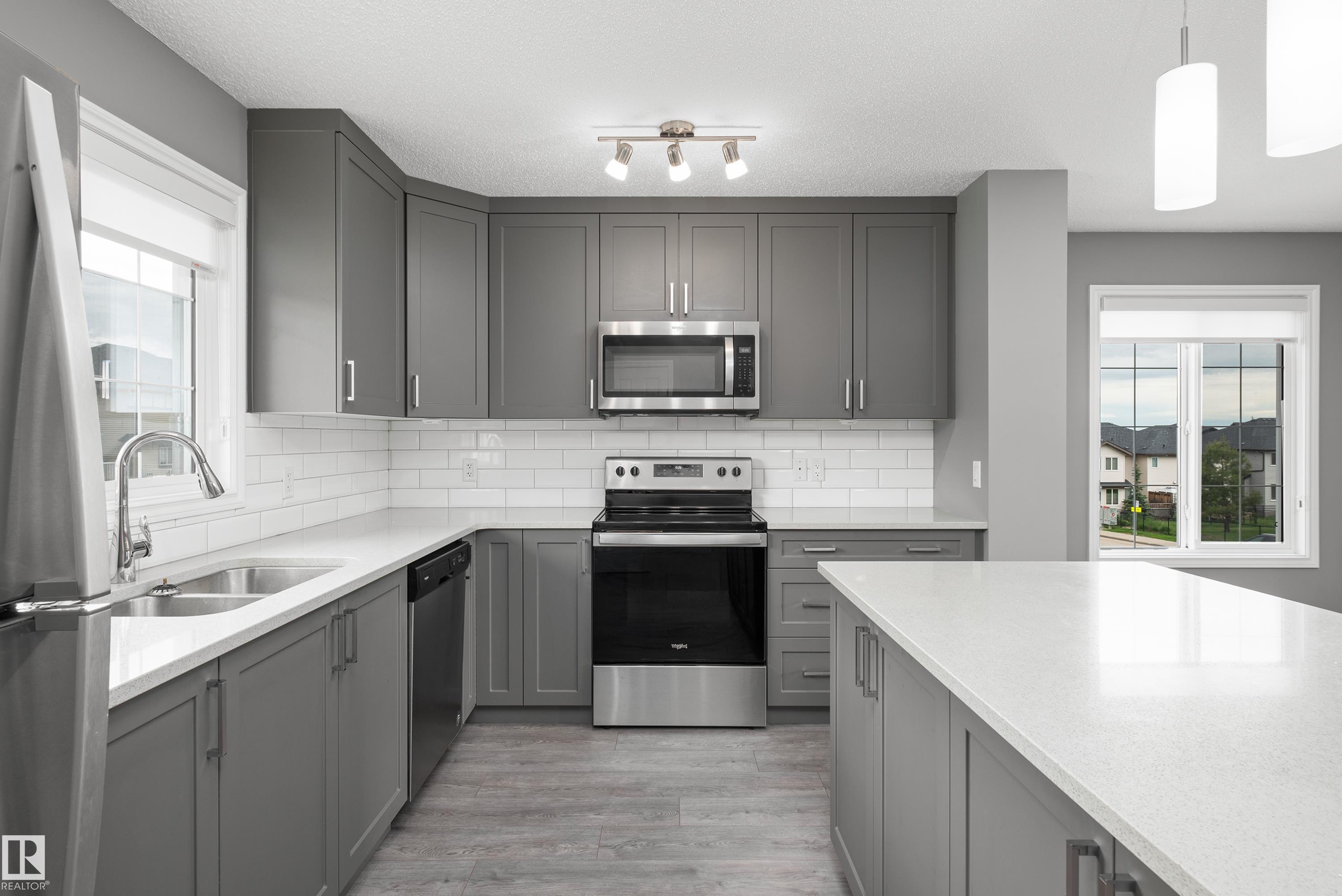 Photo 8 at 15 - 20 Augustine Crescent, Aspen Trails, Sherwood Park