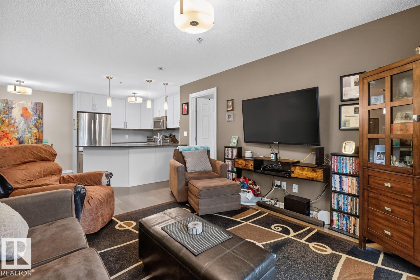 Photo 12 at 103 - 2203 44 Avenue NW, Larkspur, Edmonton