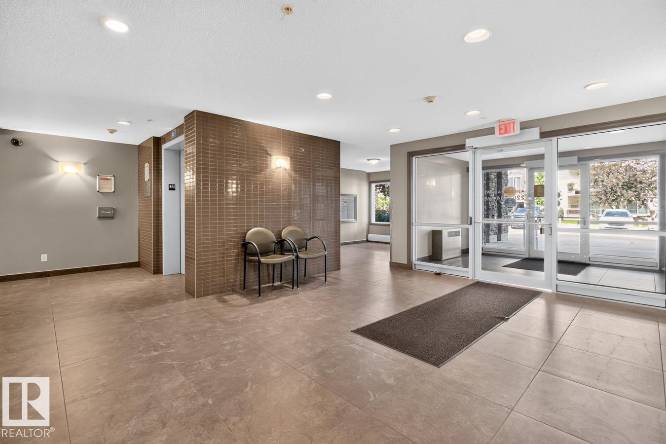 Photo 24 at 103 - 2203 44 Avenue NW, Larkspur, Edmonton