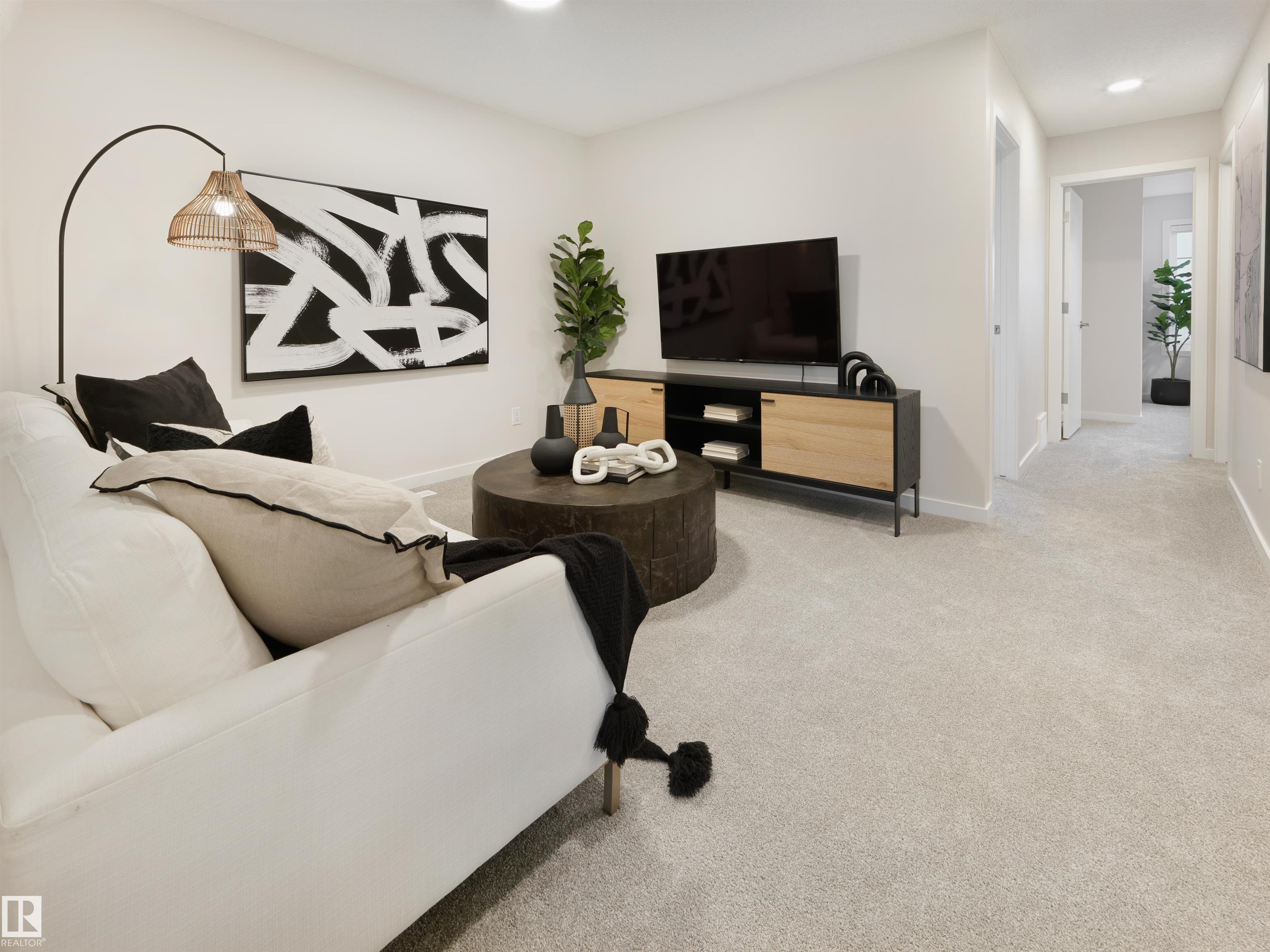 Photo 10 at 7402 Keeler Crescent SW, Keswick, Edmonton