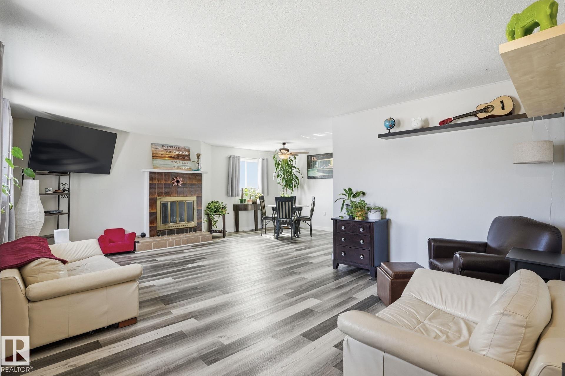 12340 St Albert Trail NW, Dovercourt, Edmonton