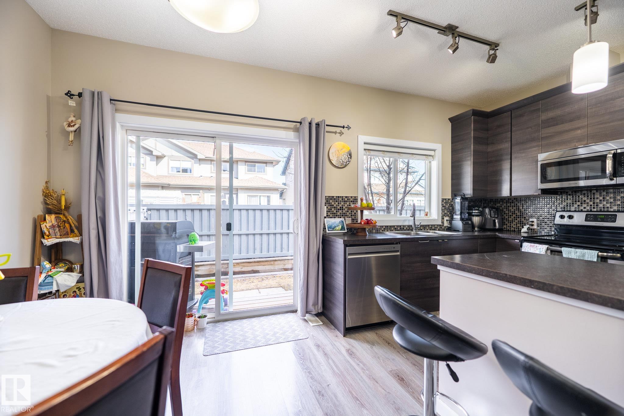 4 - 3710 Allan Drive SW, Ambleside, Edmonton