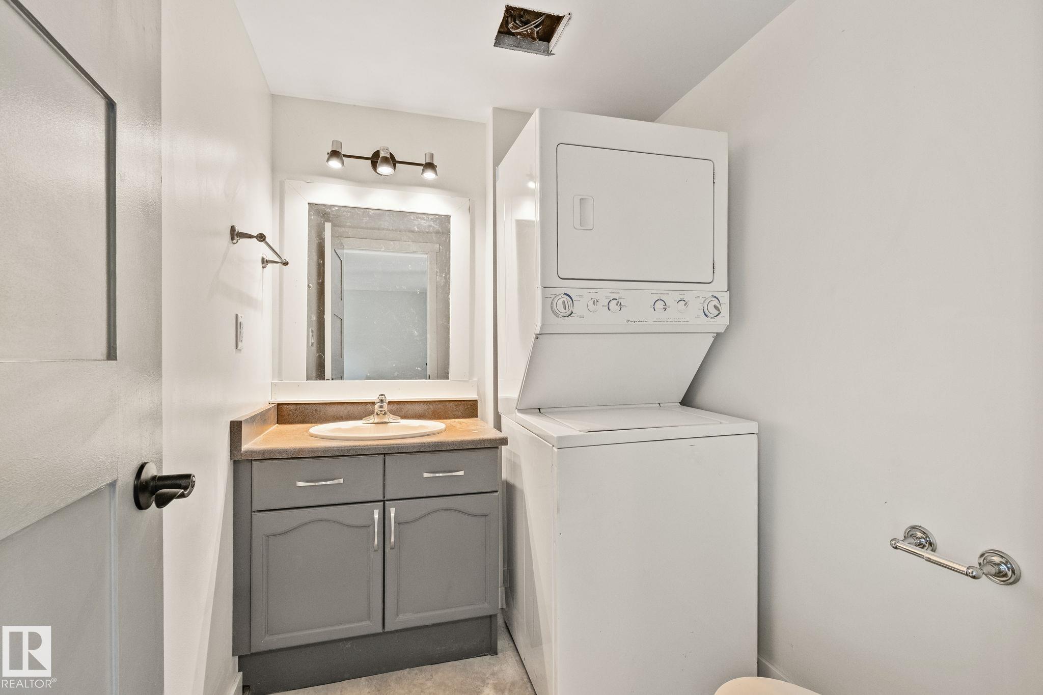 Photo 31 at 703 Grandin Drive, Morinville