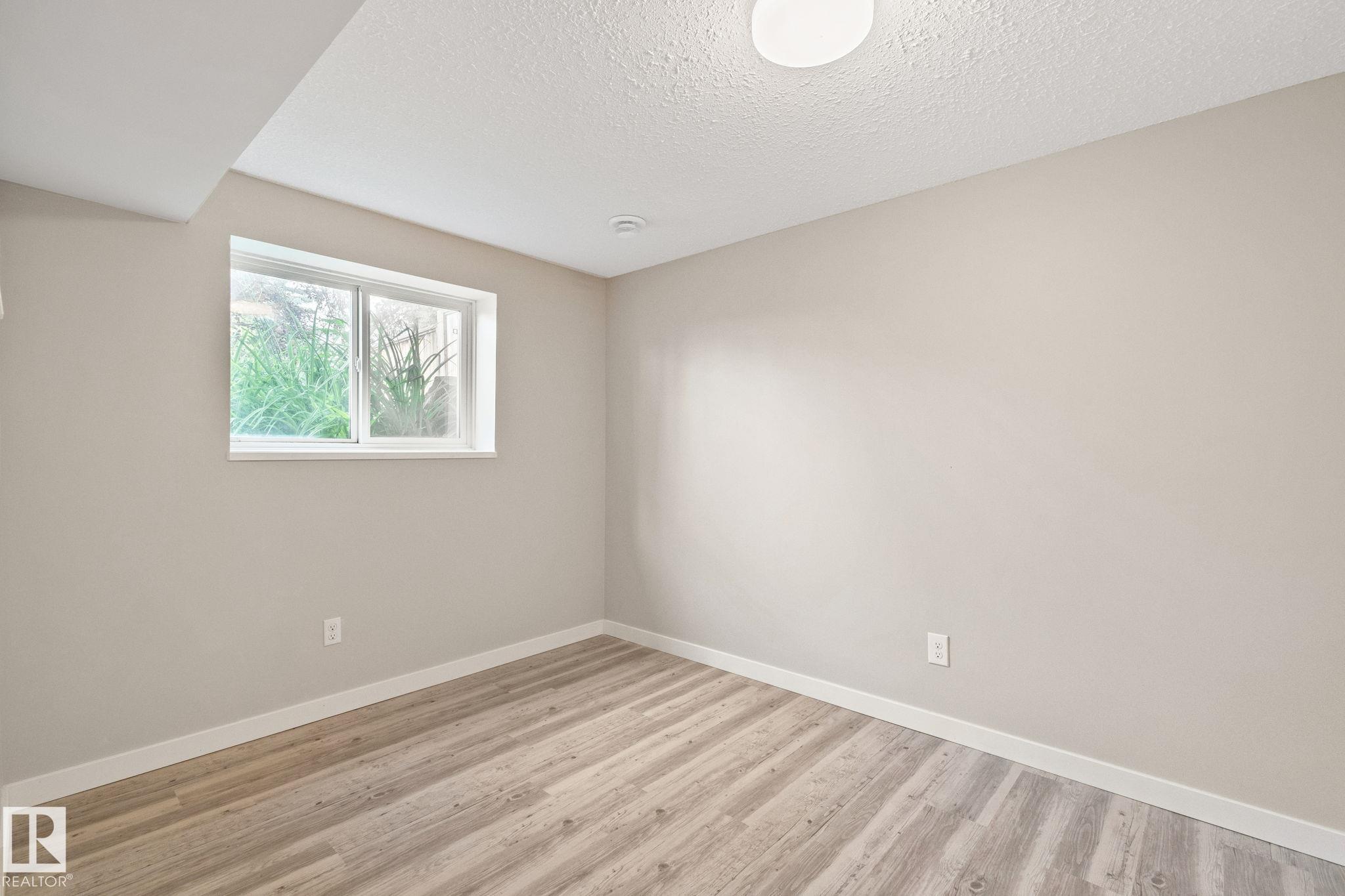 Photo 35 at 703 Grandin Drive, Morinville