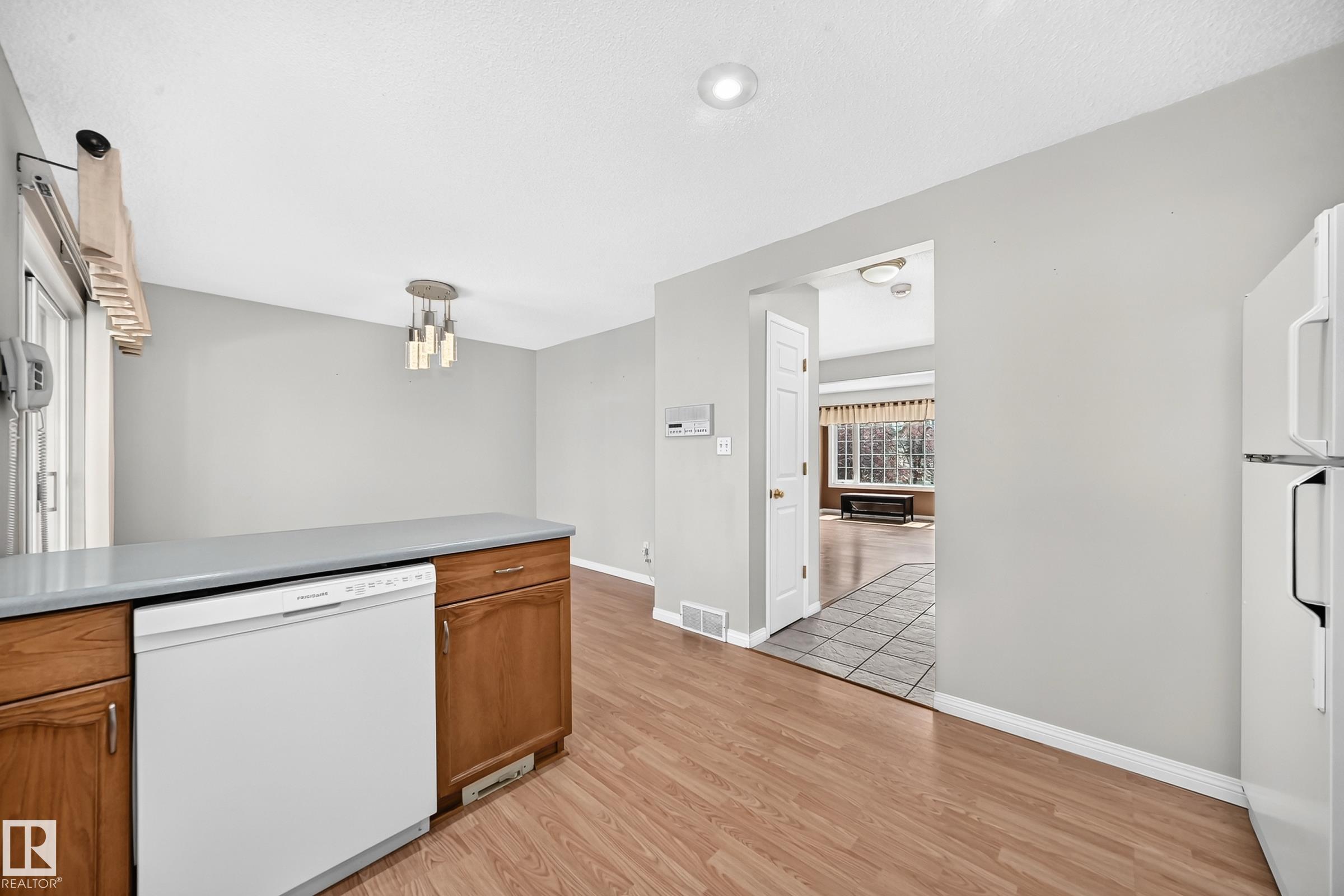 Photo 15 at 51 - 9630 176 Street NW, Terra Losa, Edmonton