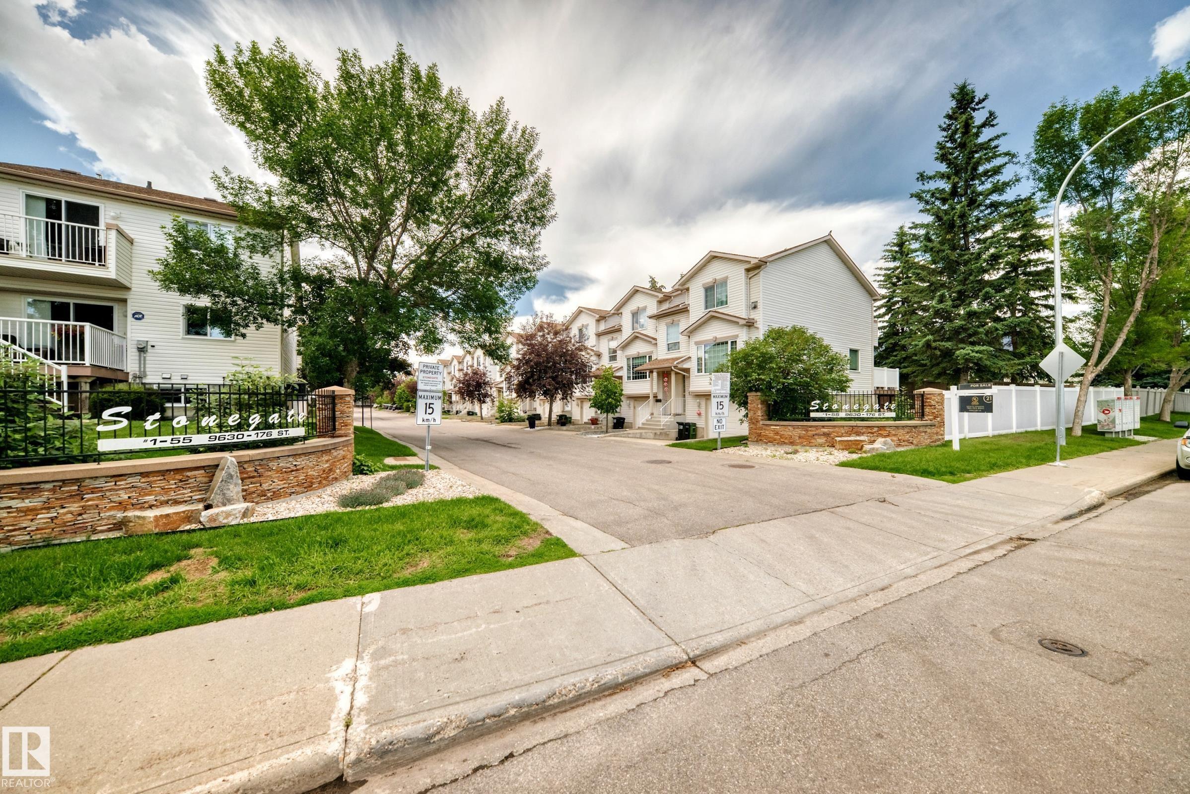 Photo 40 at 51 - 9630 176 Street NW, Terra Losa, Edmonton