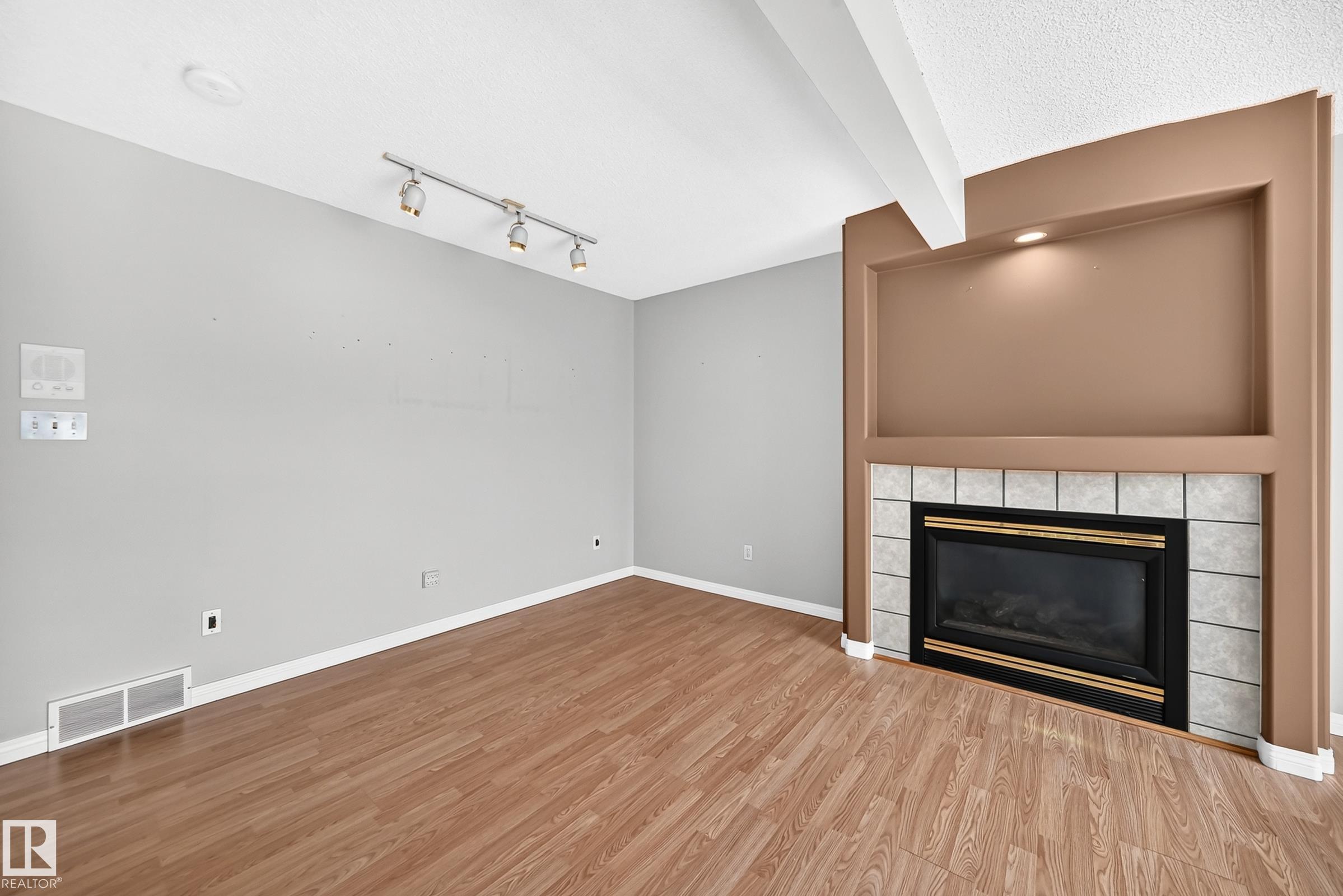 Photo 6 at 51 - 9630 176 Street NW, Terra Losa, Edmonton