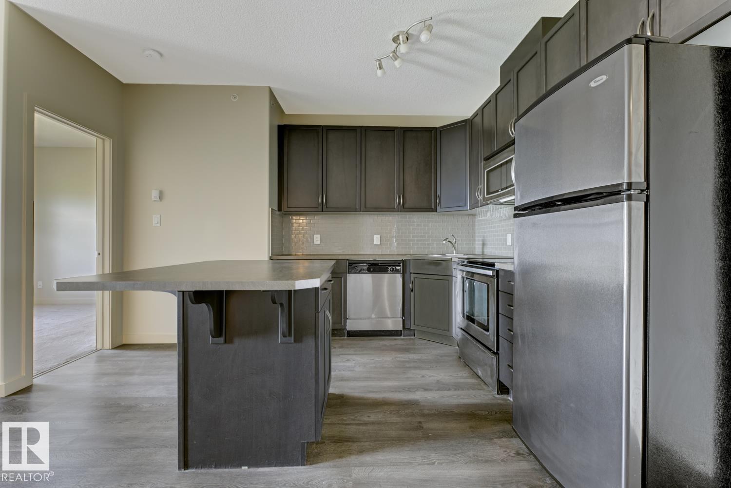 Photo 7 at 450 - 11517 Ellerslie Road SW, Rutherford, Edmonton