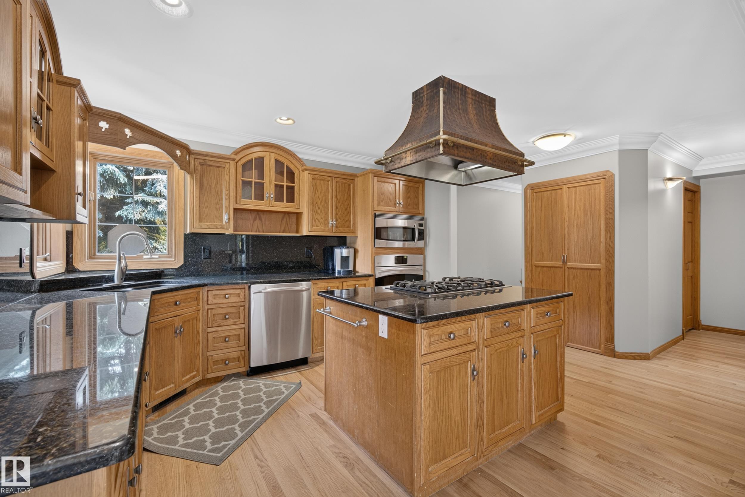 Photo 12 at 6203 143 Street NW, Brookside, Edmonton