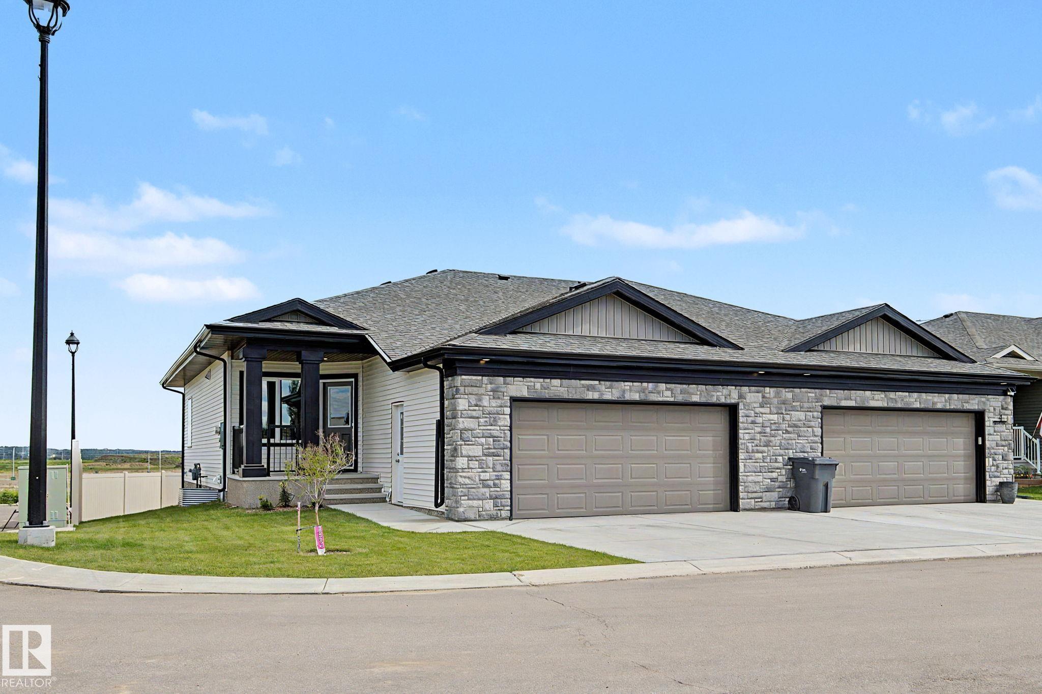 2 - 11 Dalton Link, Deer Park, Spruce Grove