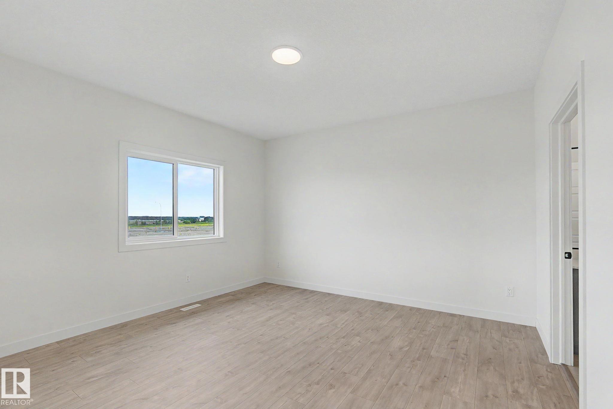 Photo 18 at 2 - 11 Dalton Link, Deer Park, Spruce Grove