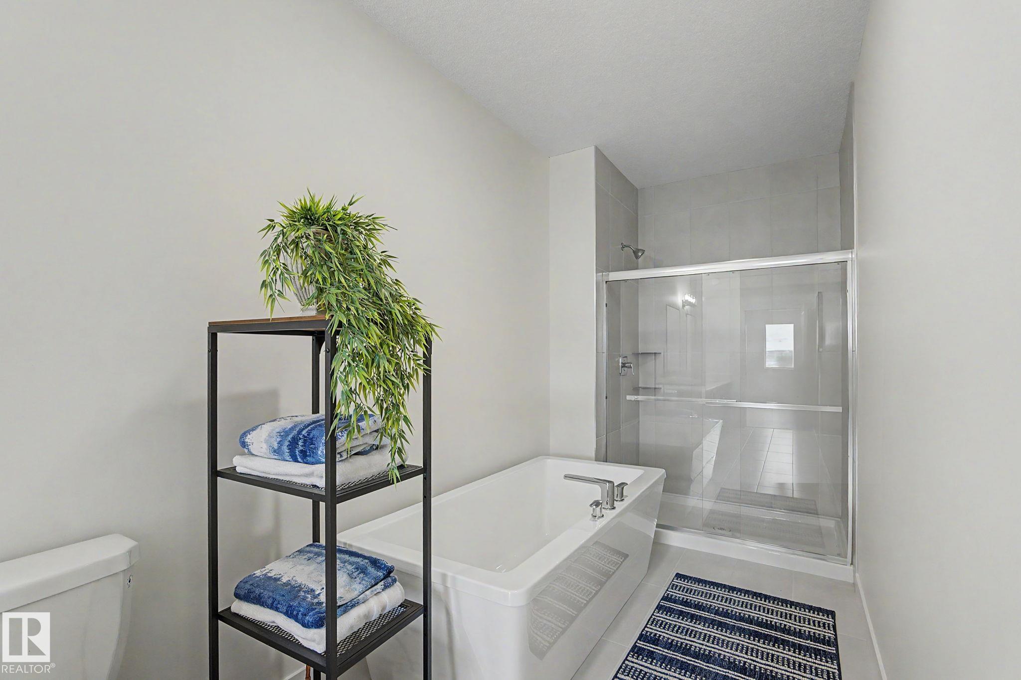Photo 24 at 2 - 11 Dalton Link, Deer Park, Spruce Grove