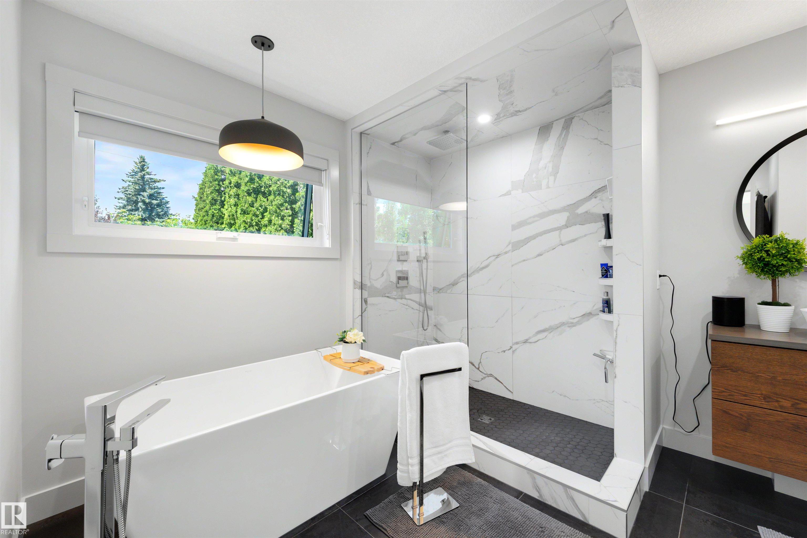 Photo 28 at 7814 142 Street NW, Laurier Heights, Edmonton