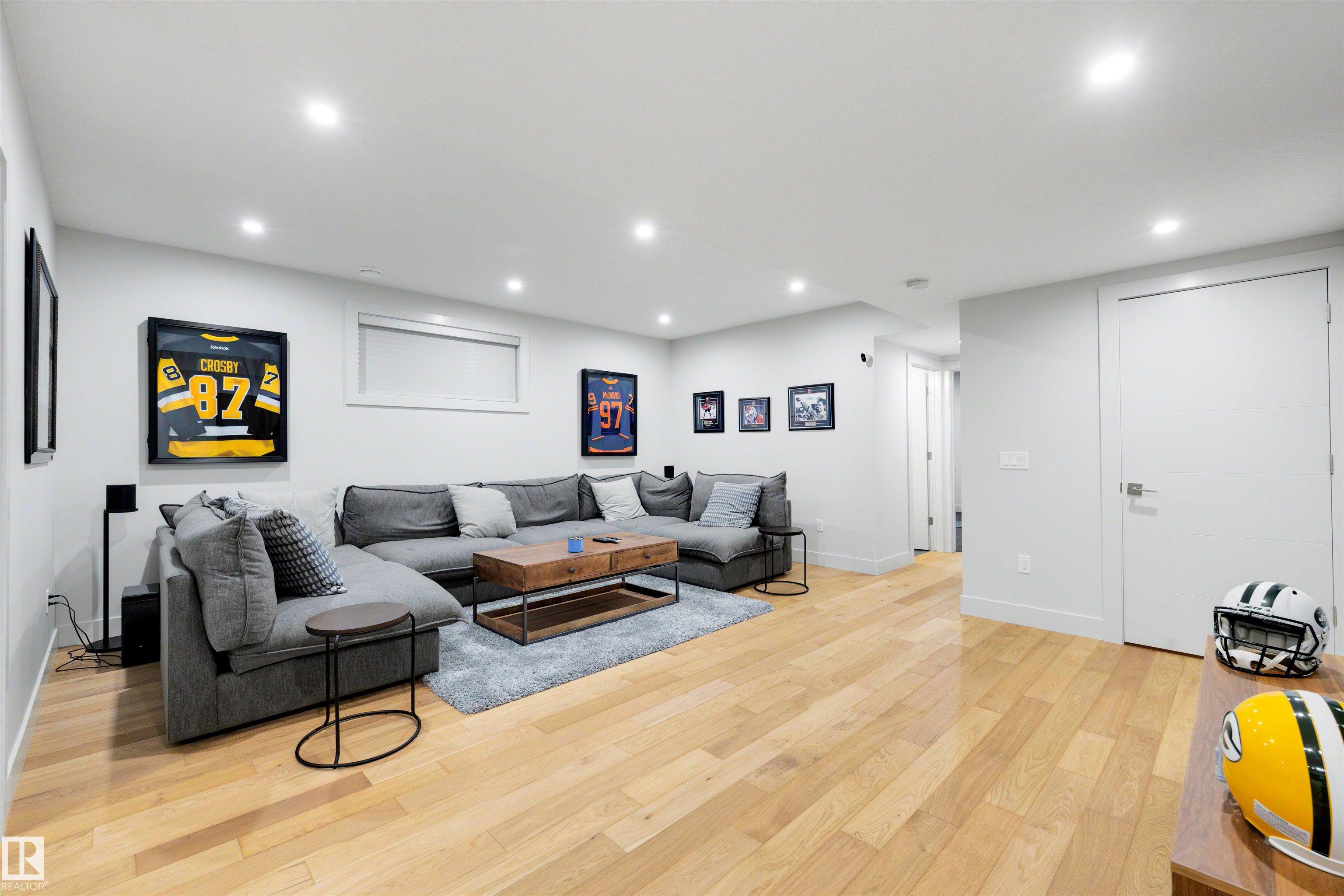 Photo 43 at 7814 142 Street NW, Laurier Heights, Edmonton