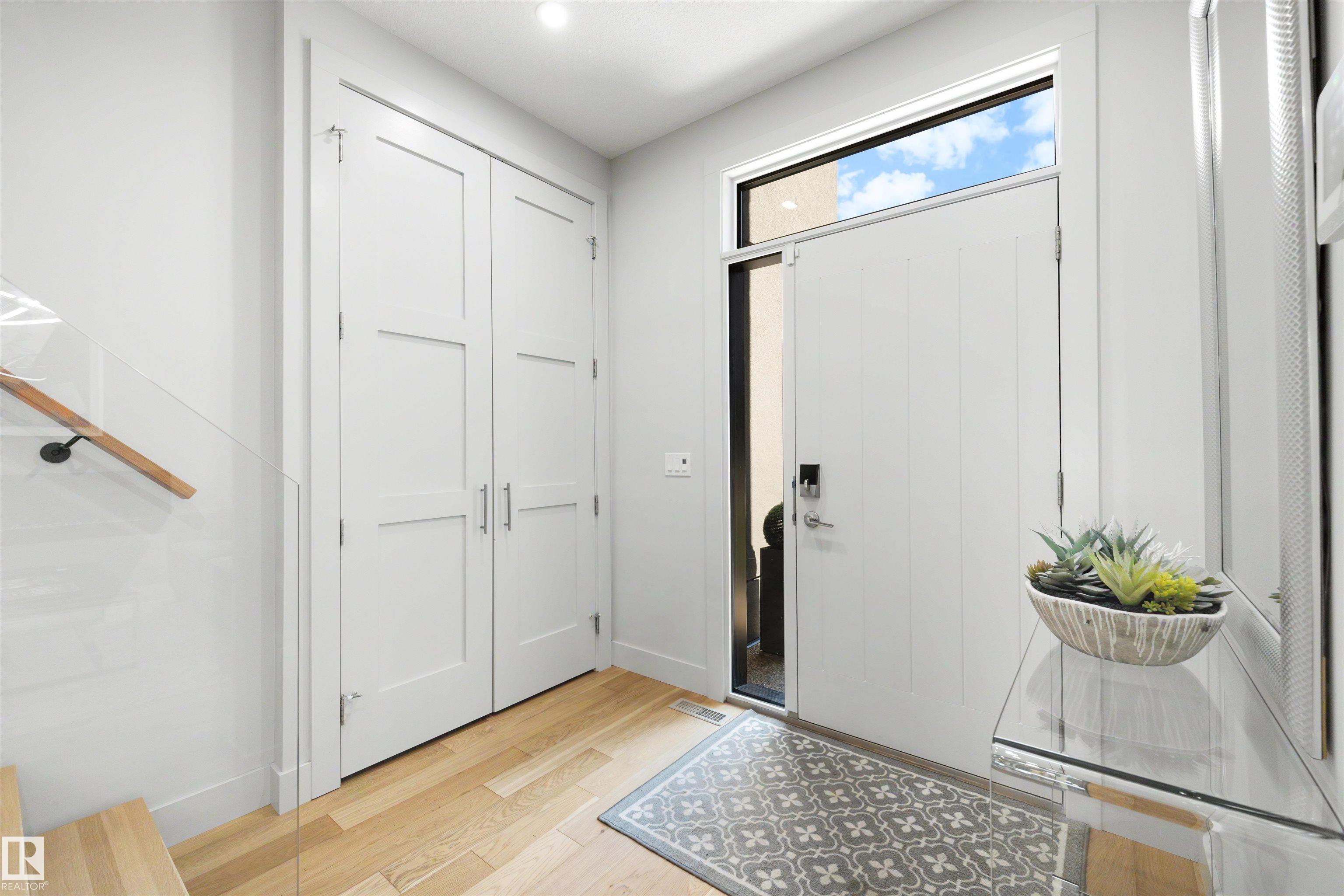 Photo 8 at 7814 142 Street NW, Laurier Heights, Edmonton