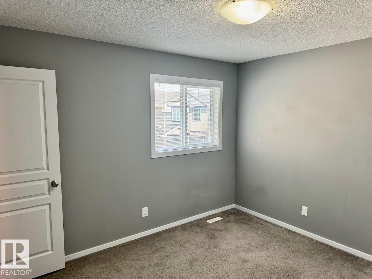 https://zimg.paragon.ice.com/ParagonImages/Property/PM/RAE/225410172/19/0/0/61f910739eaa2853779e38b7350c0643/1/7ca3bac14cec9bc1b5e11388d1ef58db/225410172-2441bbe1-b6e5-4aa5-a156-1fc3dc421df1.JPG